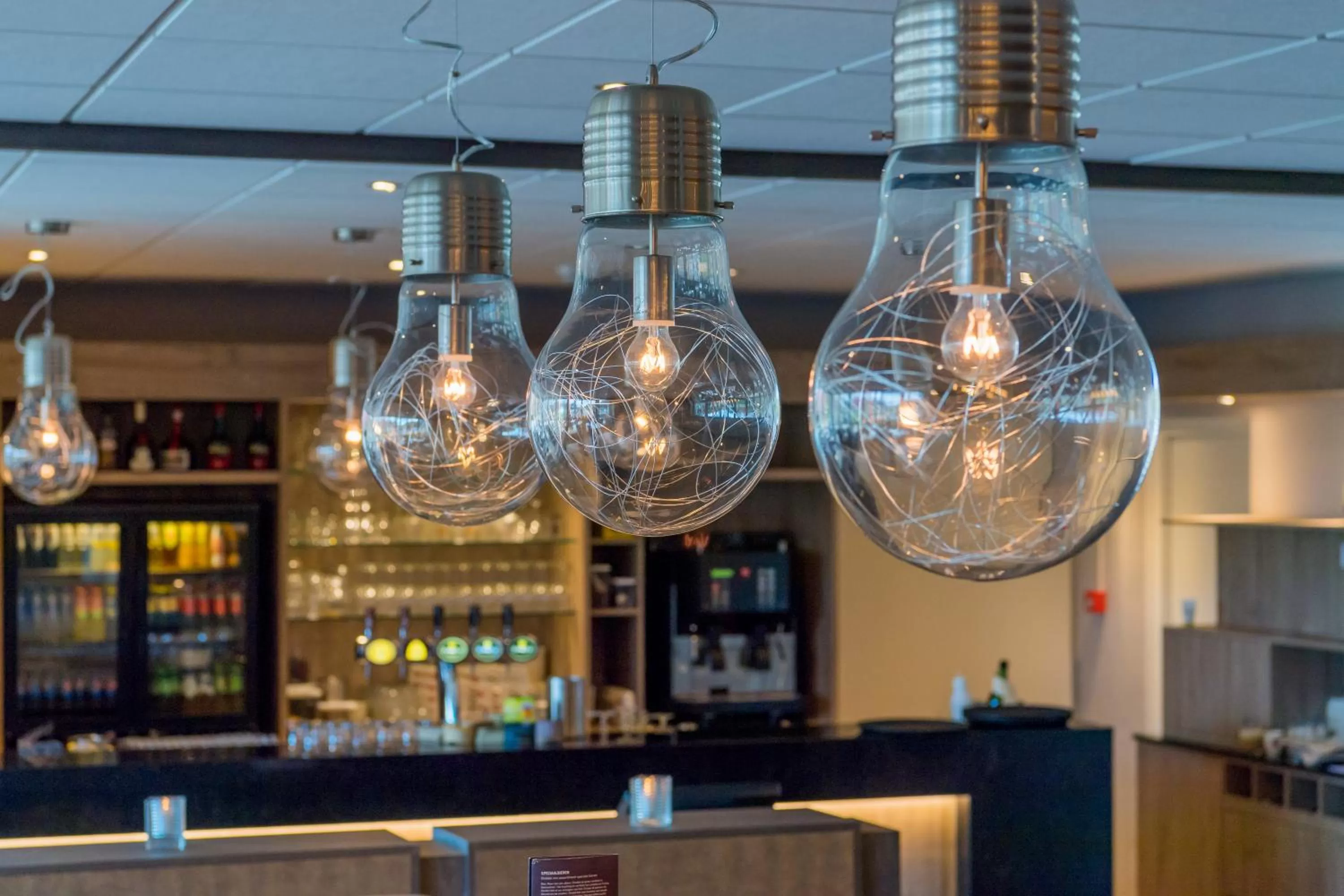 Restaurant/places to eat in Hotel Asteria