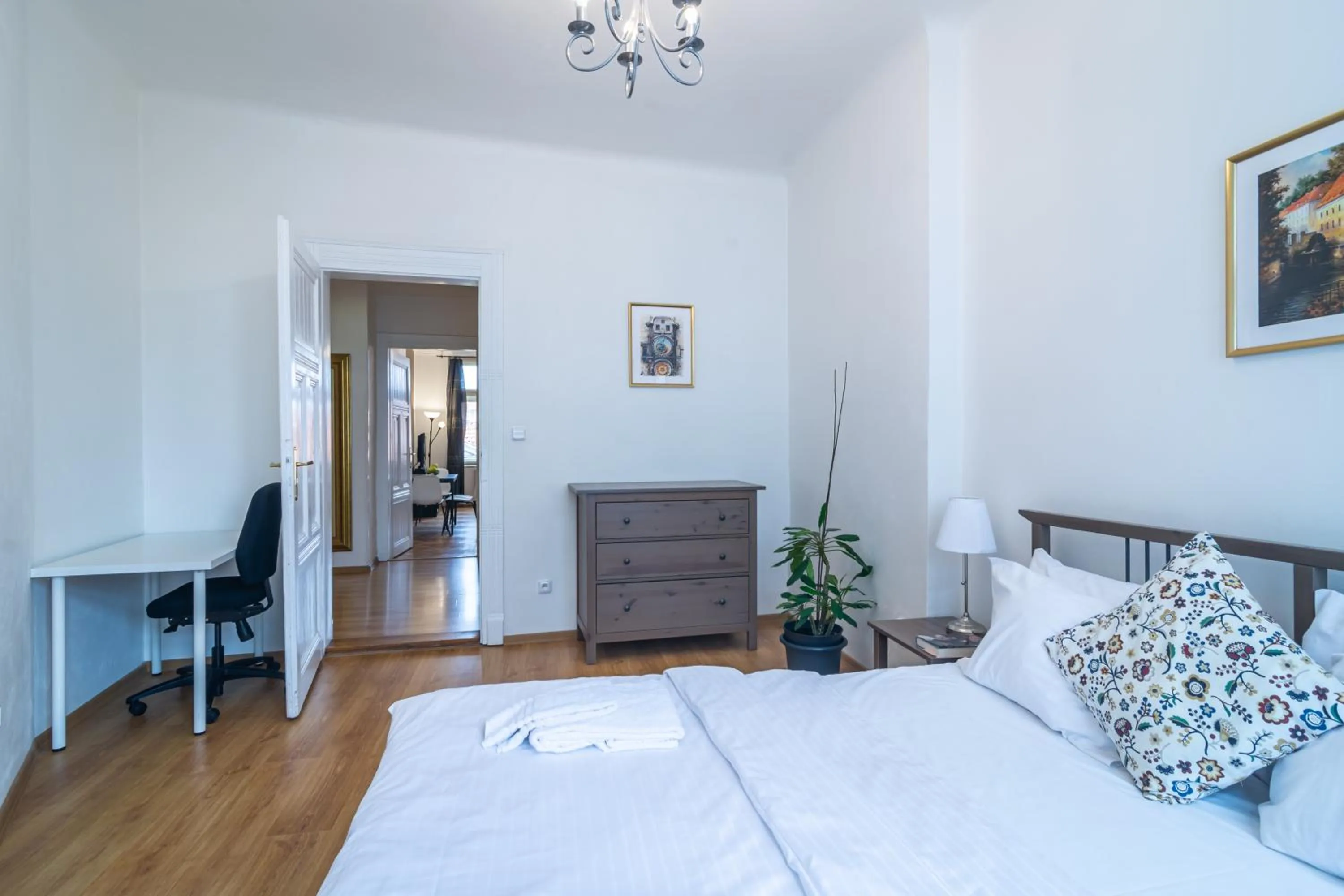 Bedroom, Bed in Royal Road Residence