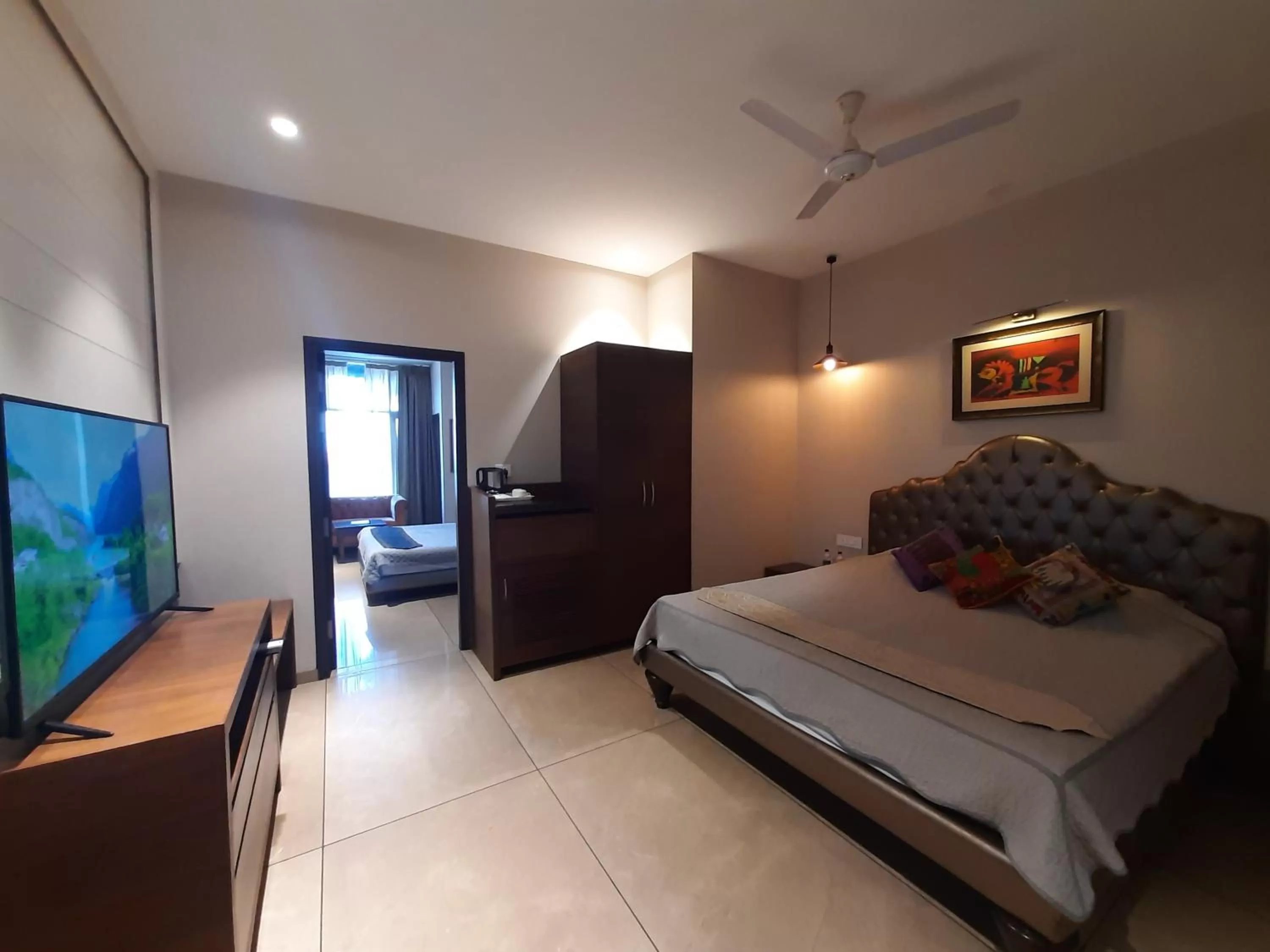 TV and multimedia, Bed in Hotel Kasauli Regency Stags Not Allowed