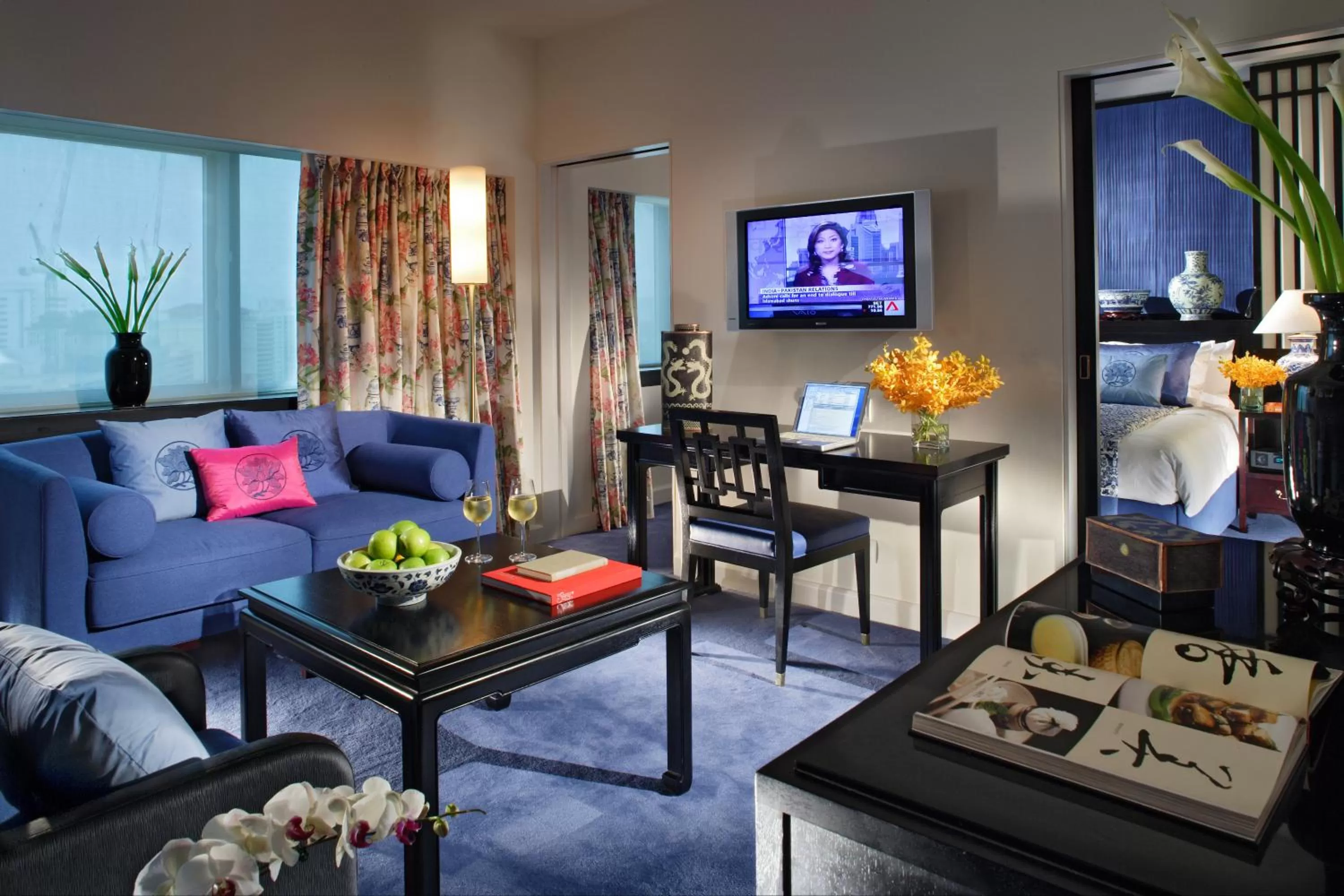 Living room in Orchard Hotel Singapore