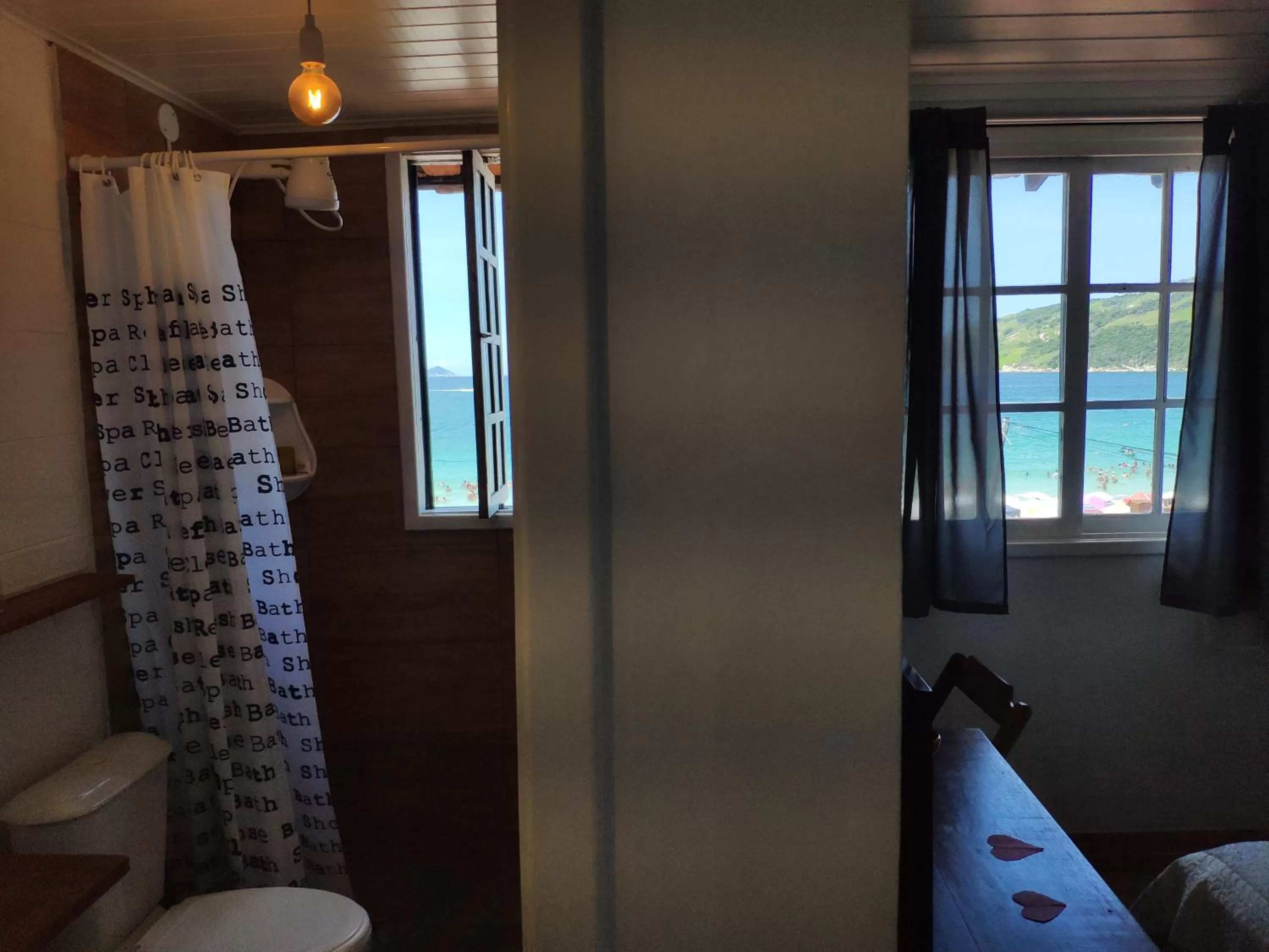 Bathroom in Casa de Hóspedes "Guesthouse Prainha"