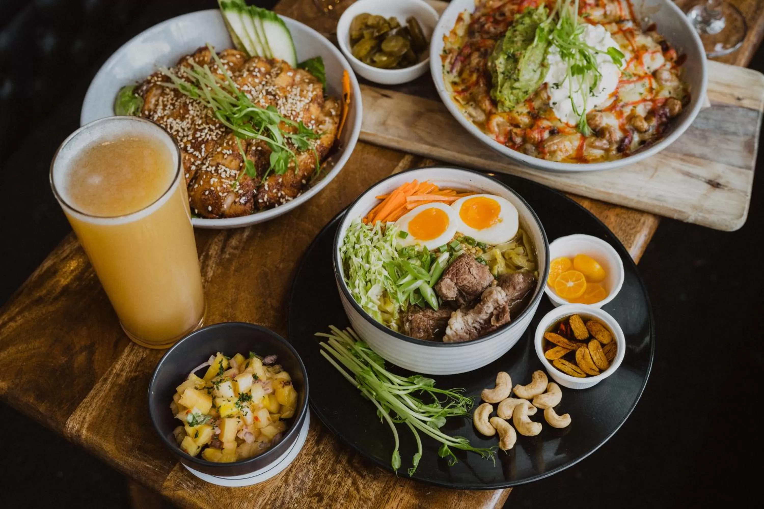 Restaurant/places to eat in Six Degrees Boutique Hotel