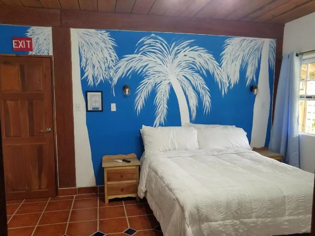 Bed in The BNB on Triggerfish Close to the airport