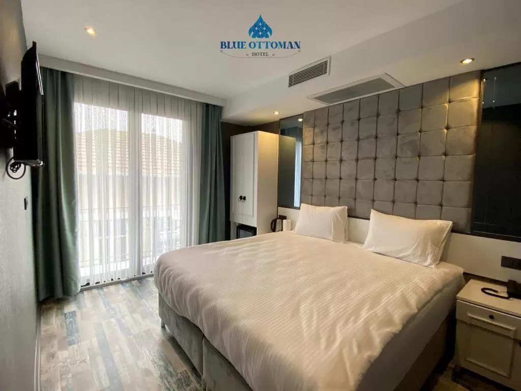 Bed in Hotel Blue Ottoman