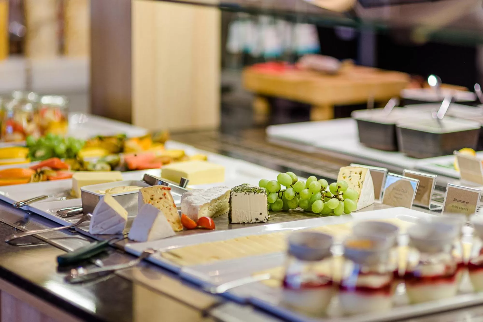 Food and drinks in Romantik Hotel Ahrenberg