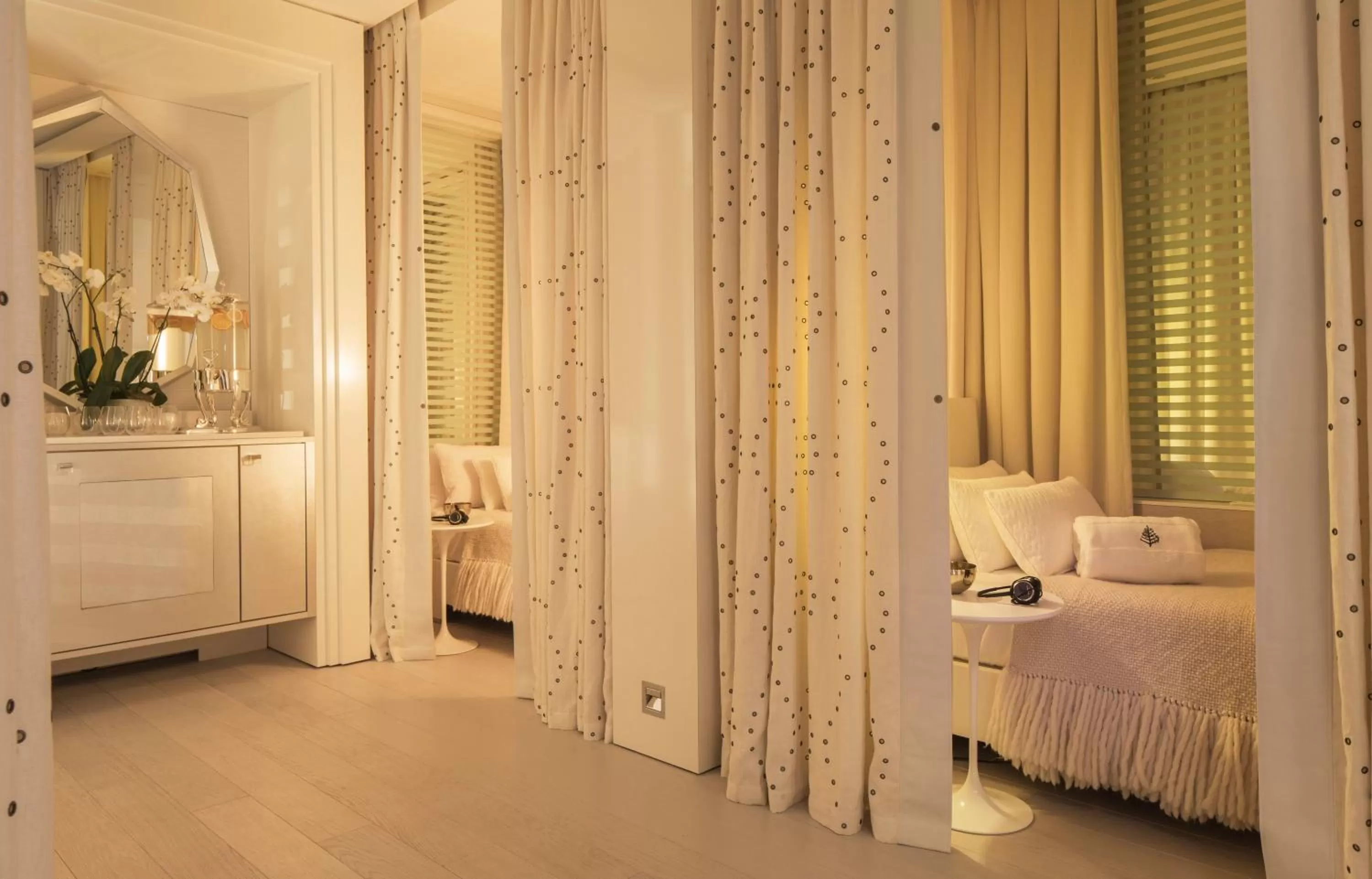 Spa and wellness centre/facilities, Bed in Four Seasons Resort Megève