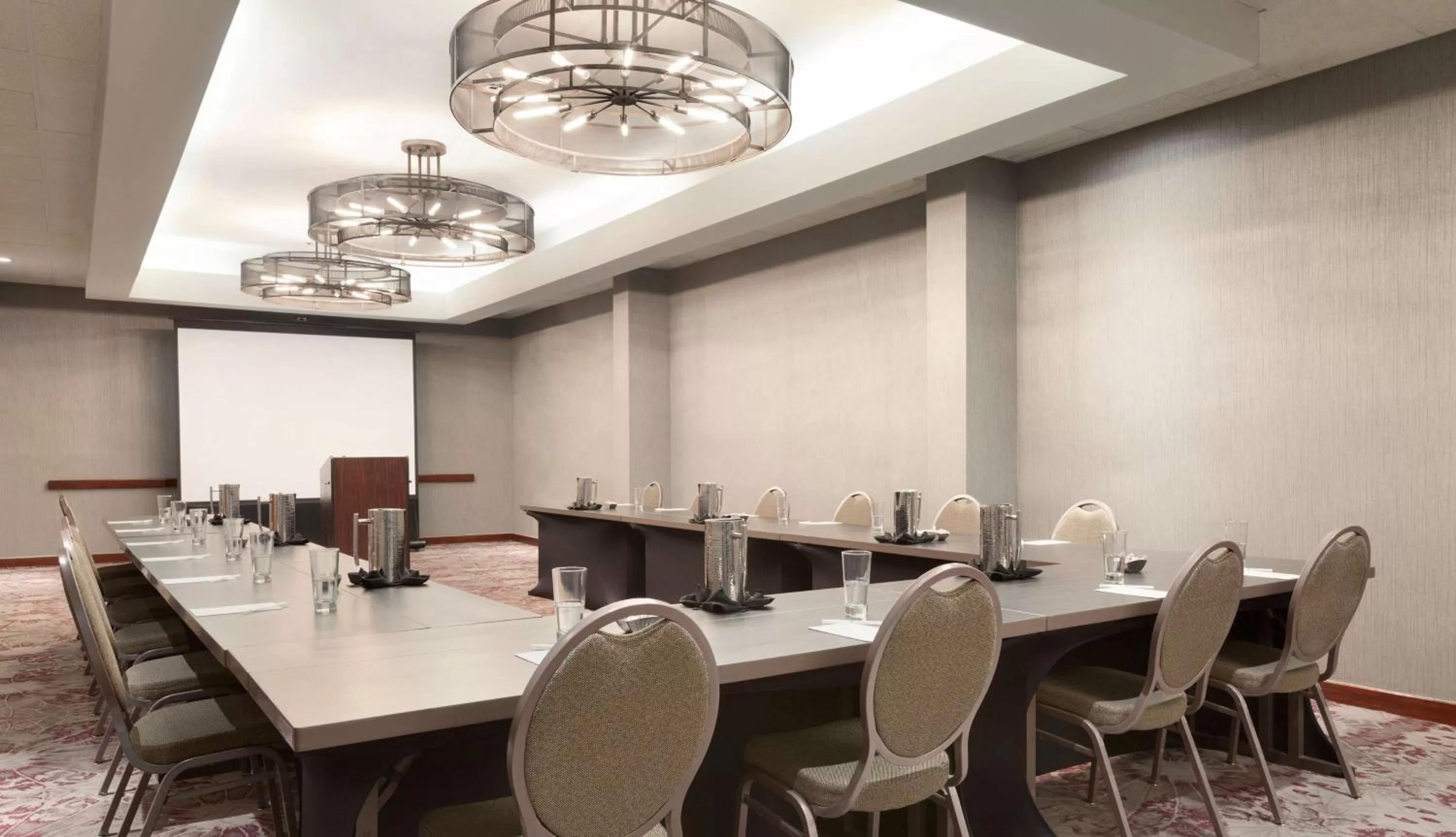 Meeting/conference room in Embassy Suites by Hilton Irvine Orange County Airport