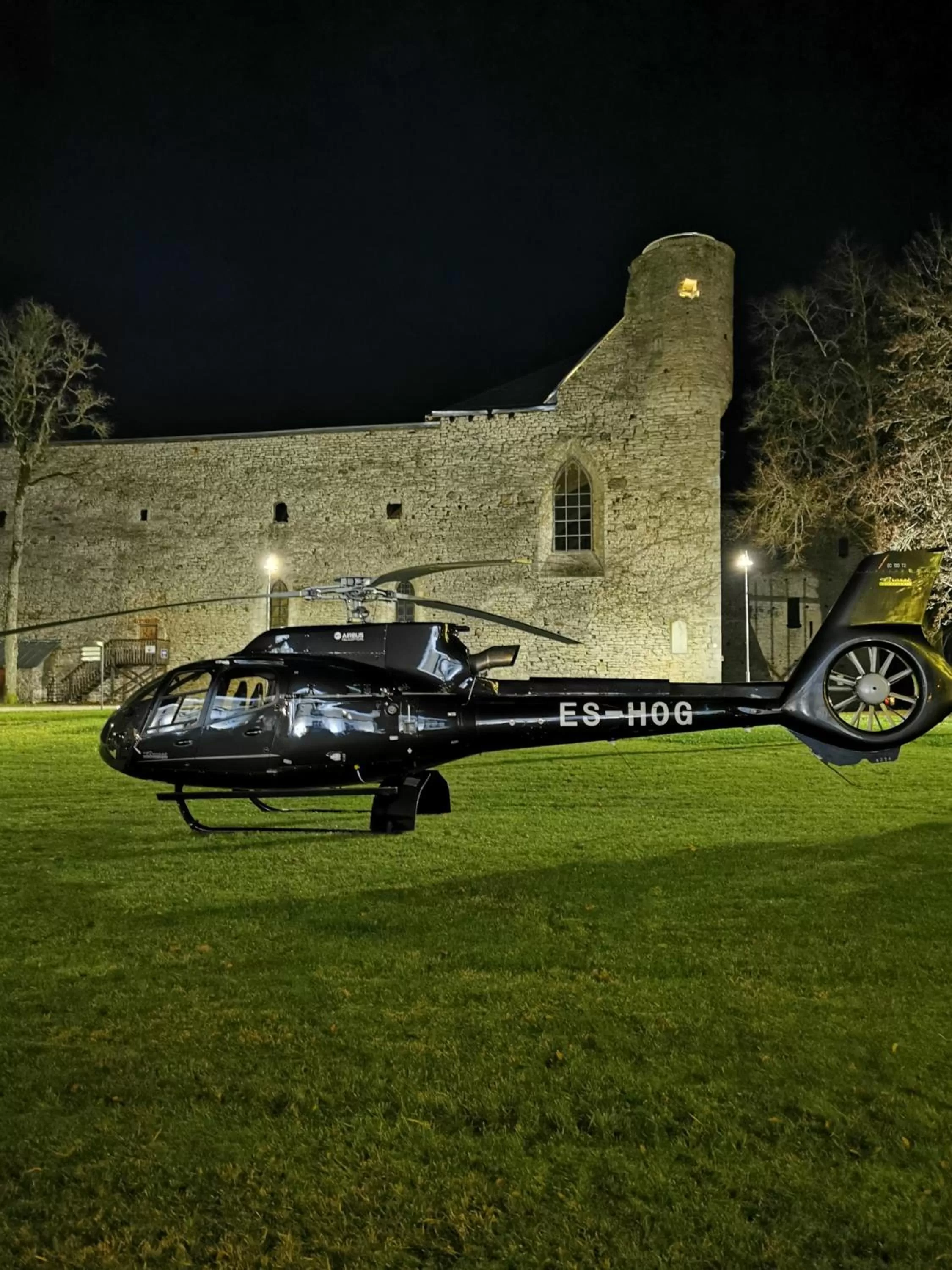 Night in Padise Manor