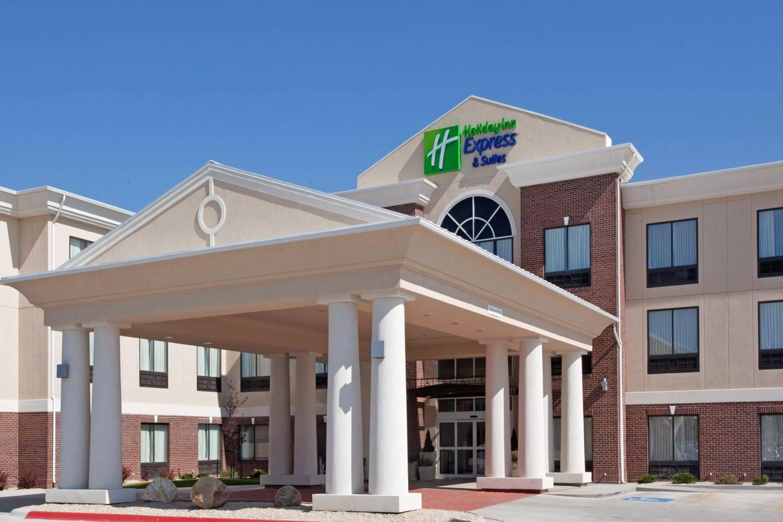 Property building in Holiday Inn Express & Suites Buffalo by IHG