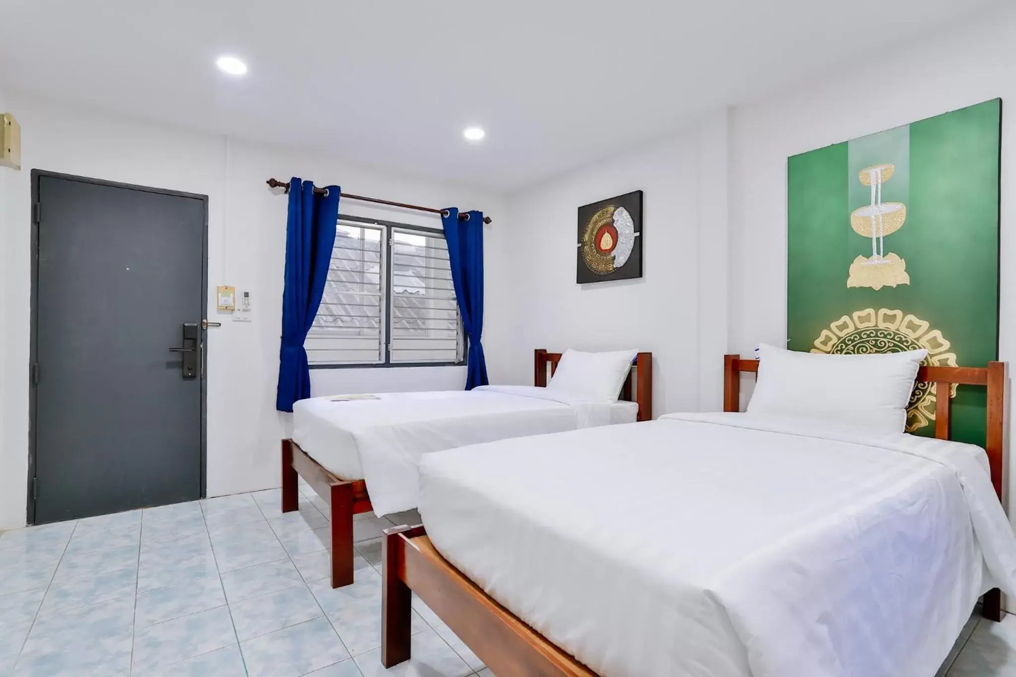 Large Twin Room in GP House Krabi Aonang Beach Large Twin Room in GP House Krabi Aonang Beach