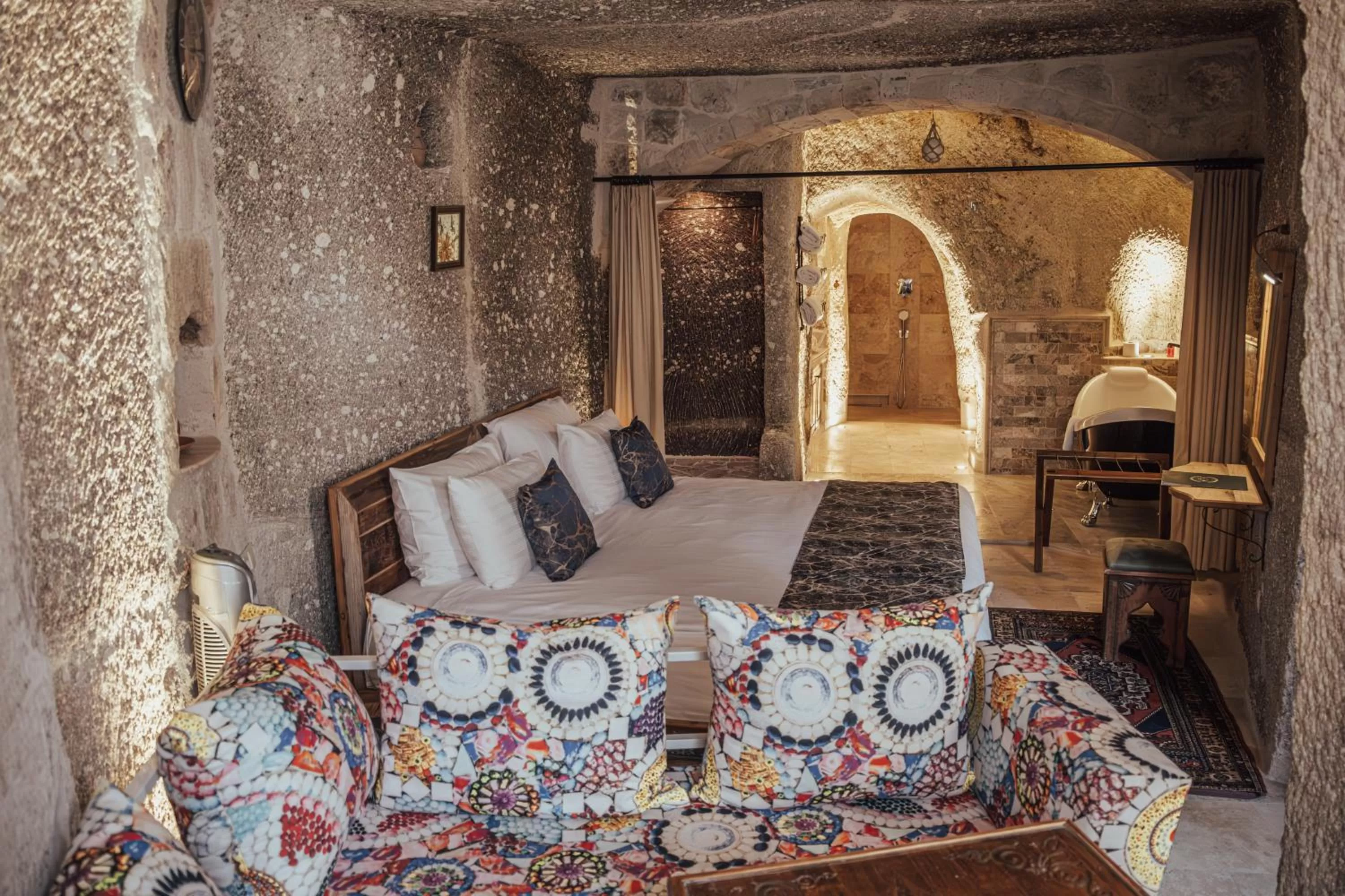 Bed in Şah Saray Cave Suites Halal Hotel