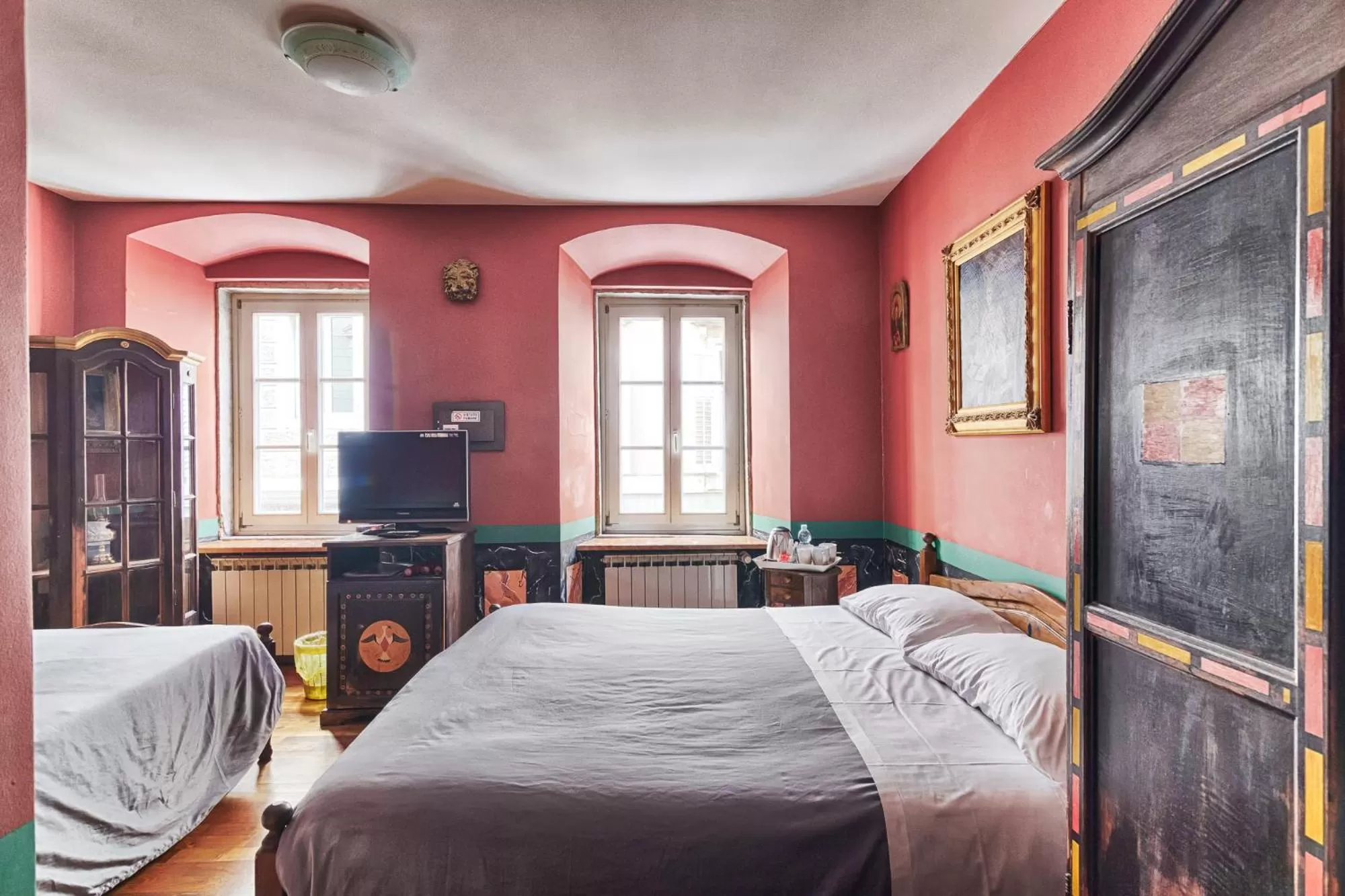 People, Bed in Hotel Portacavana