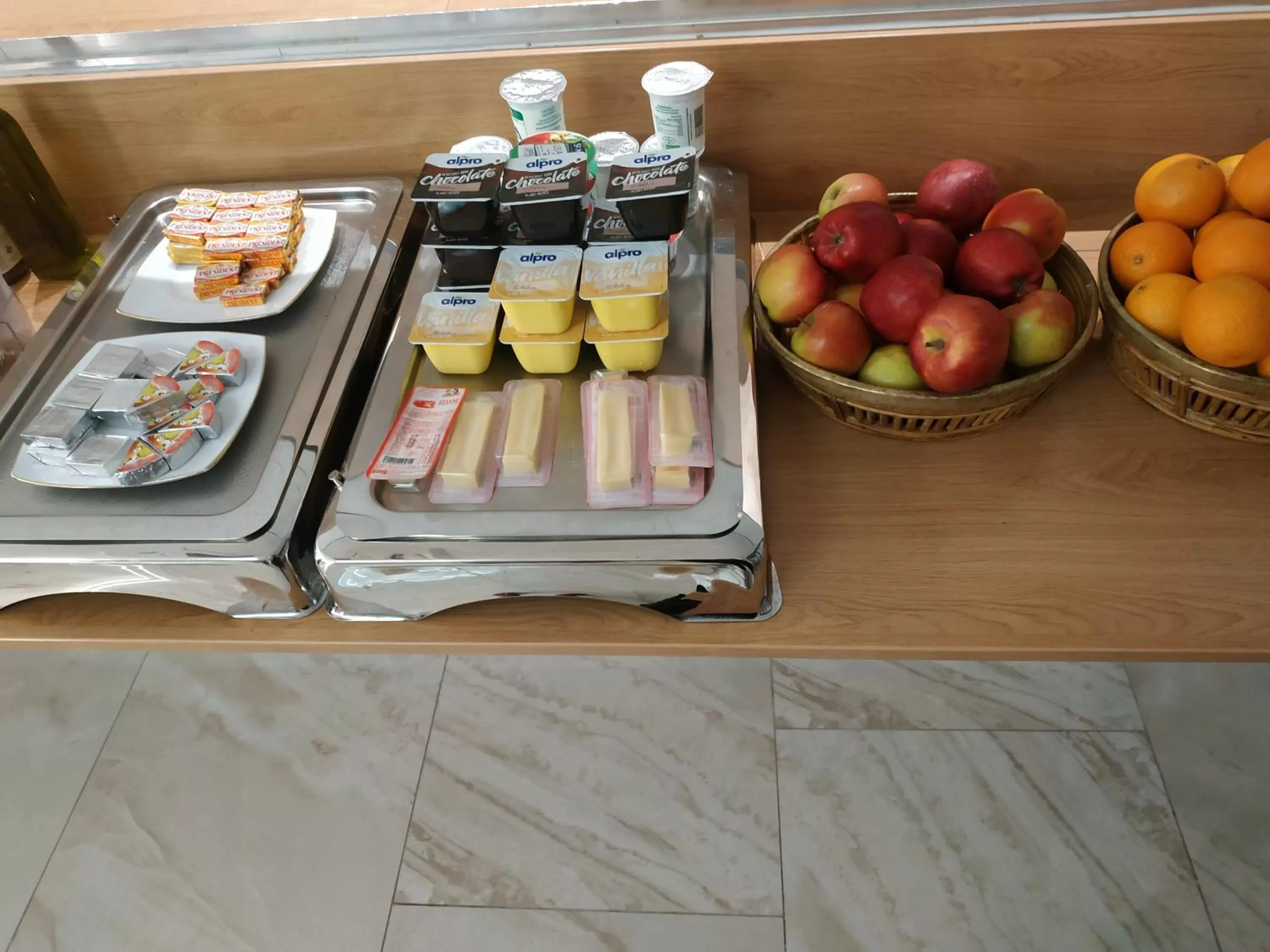 Breakfast in Hotel Aida Opera