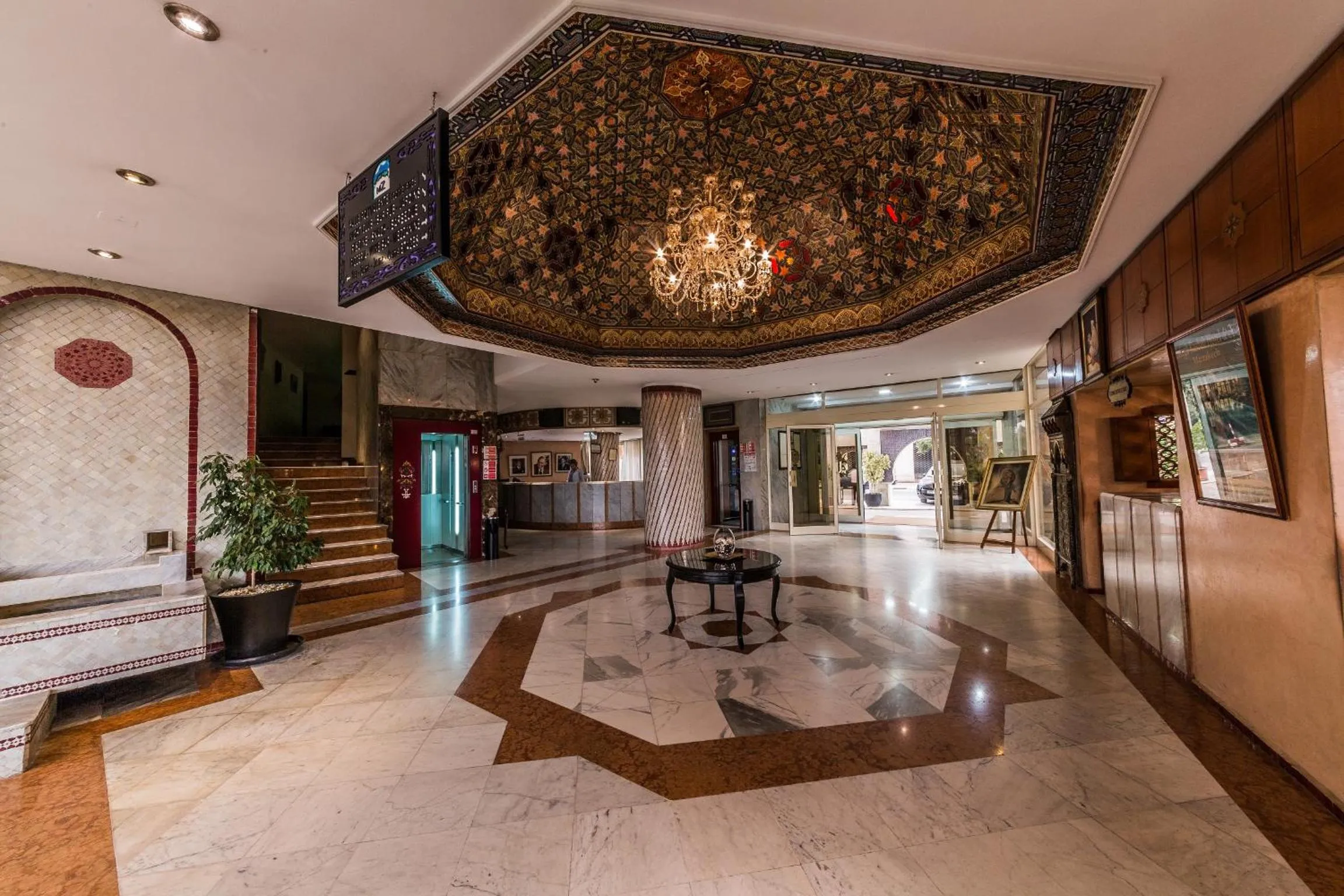 Lobby or reception in Menzeh Zalagh City Center