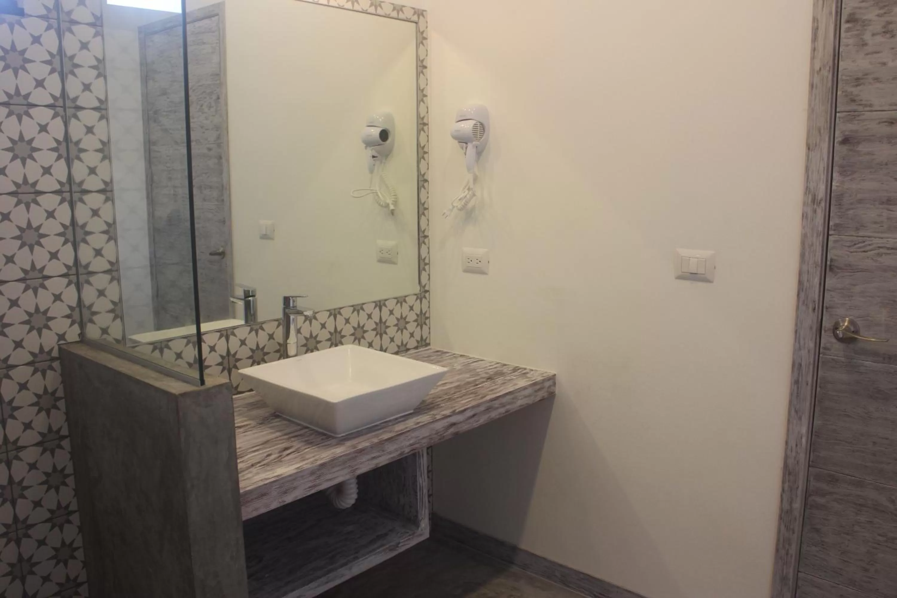 Bathroom in Little Gem Hotel Tulum La Veleta