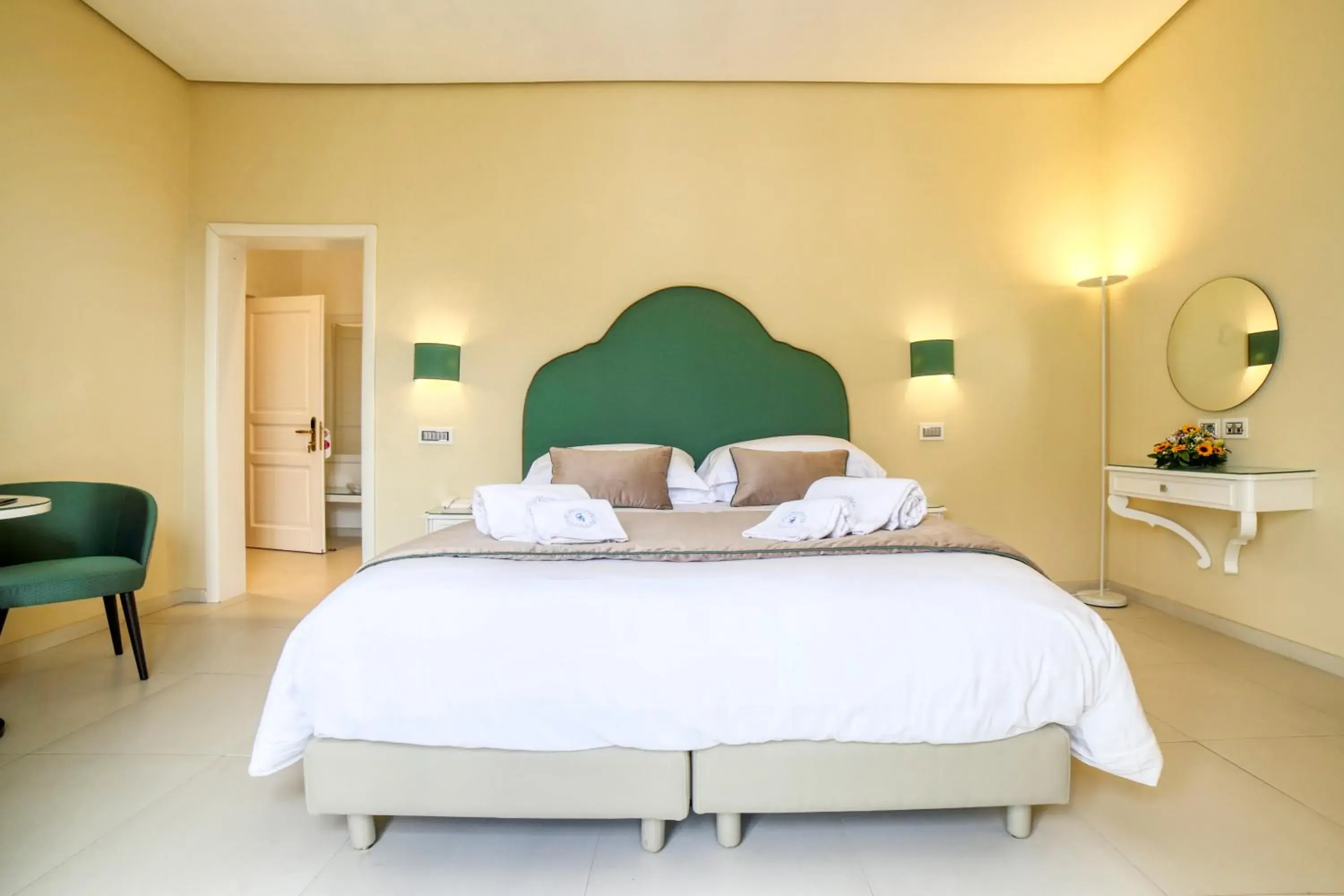 Comfort Room with Hill View- Dependance in Palazzo Confalone Comfort Room with Hill View- Dependance in Palazzo Confalone