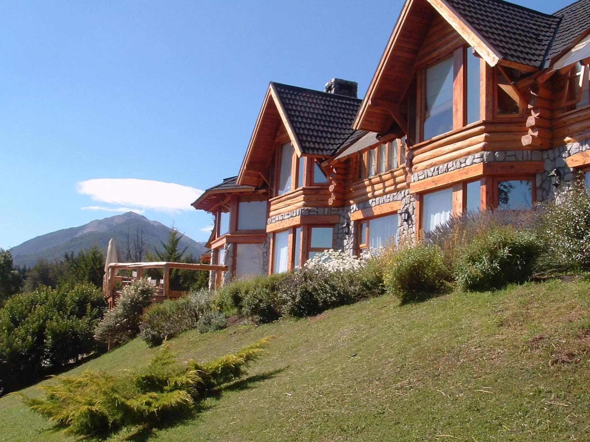 Property Building in Amigos del Bosque