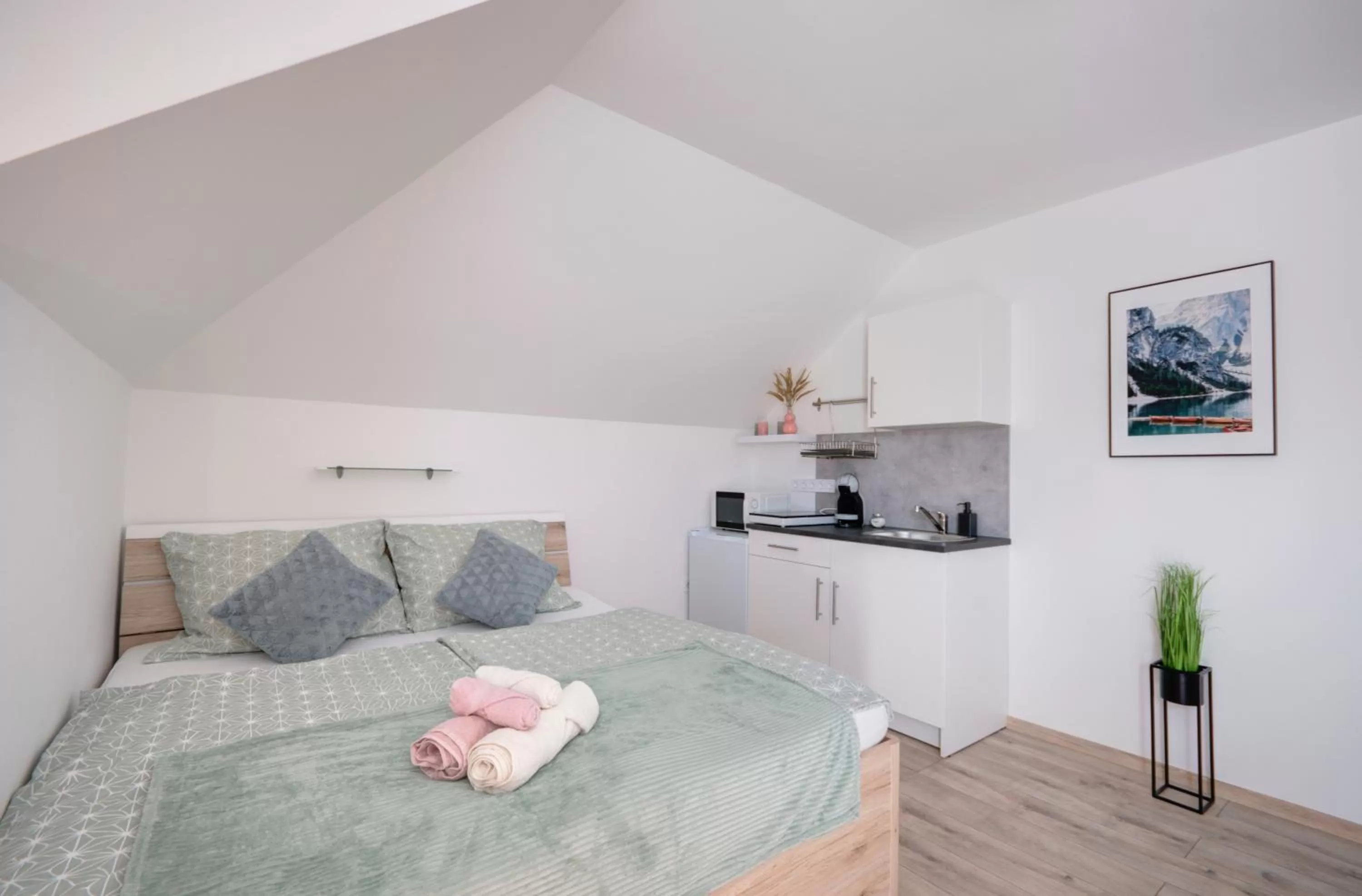 Photo of the whole room, Bed in Villa Tara Bük