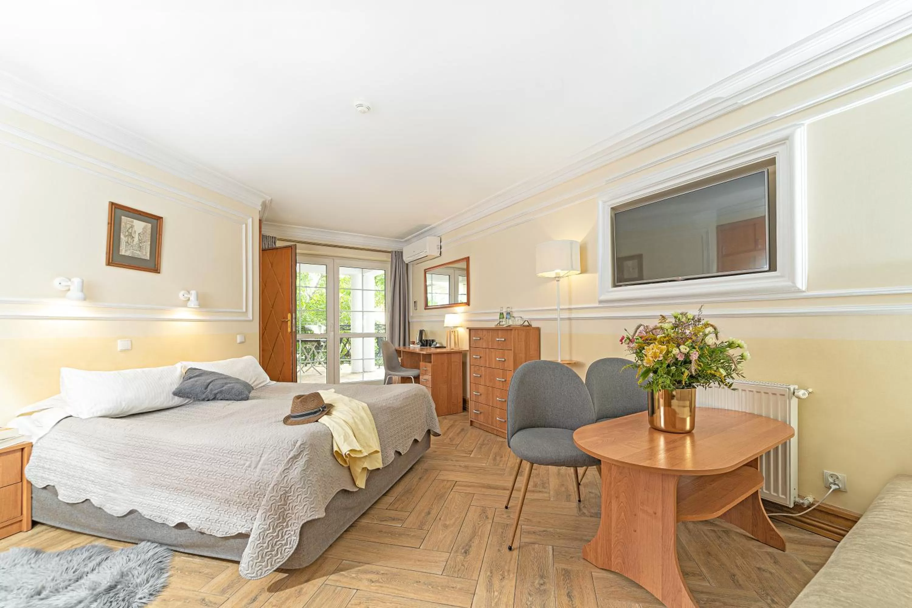 TV and multimedia, Bed in Hotel Solar Palace SPA & Wellness