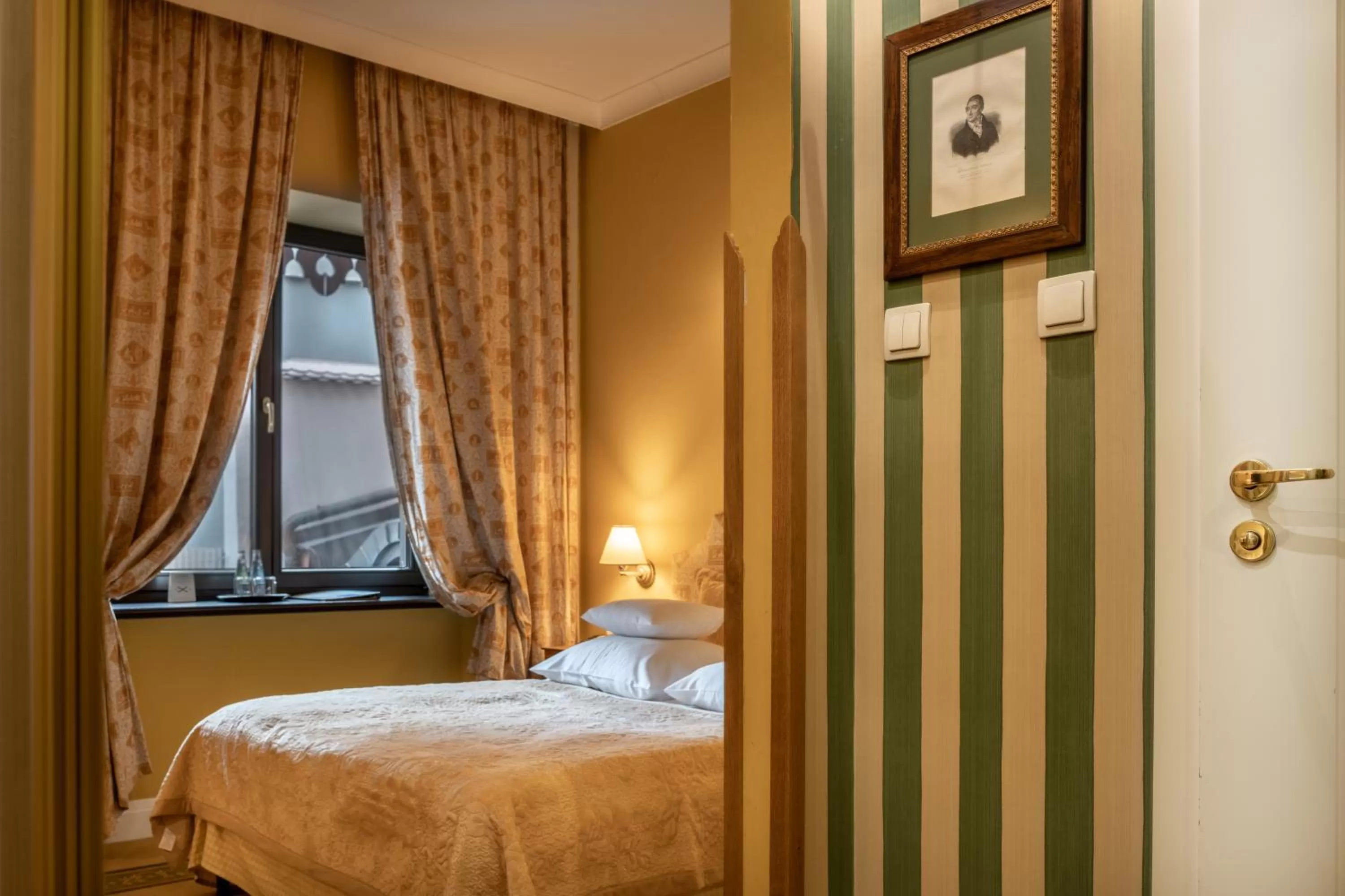 Bed in Hotel Gródek