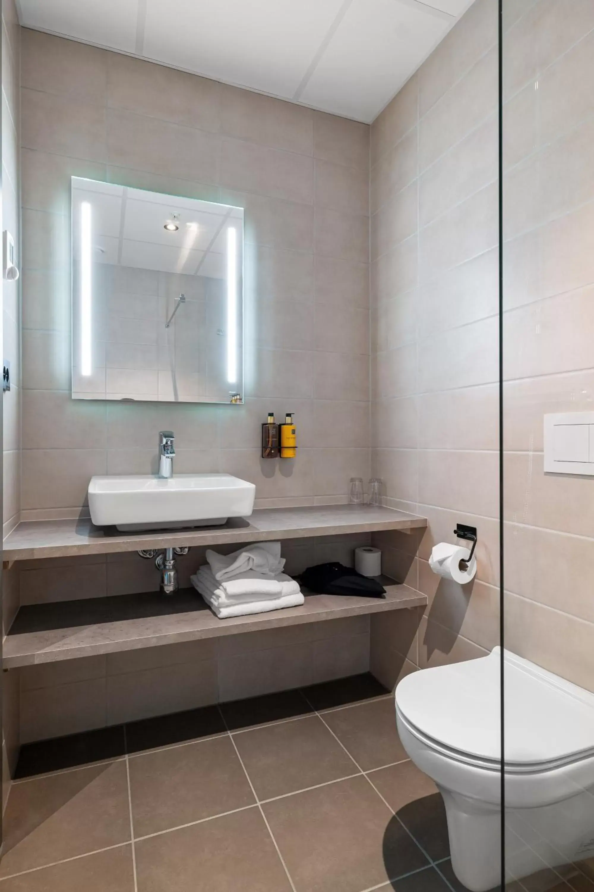 Standard Family Room in Hotell Jæren Standard Family Room in Hotell Jæren