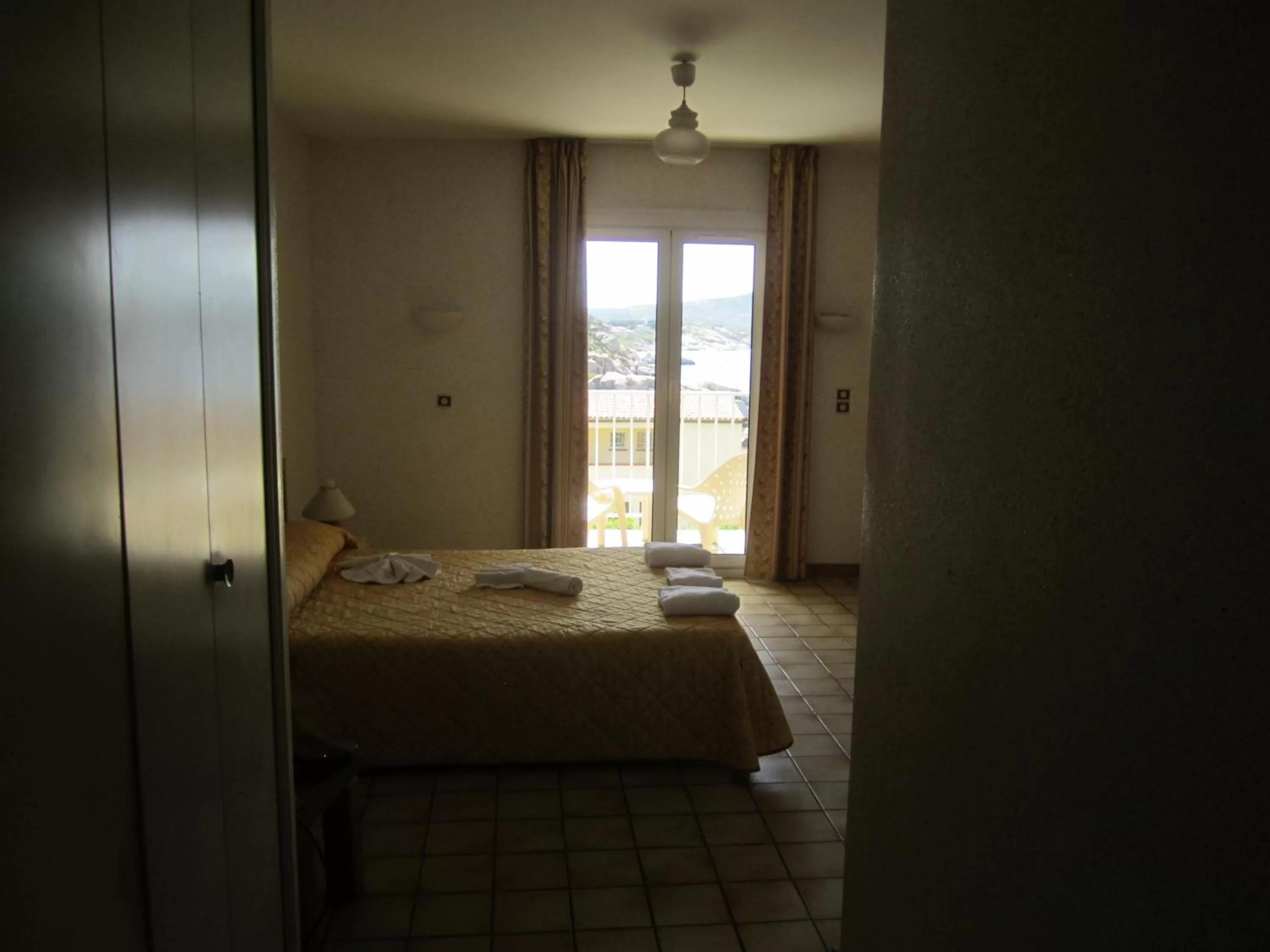 Bedroom in Motel Saint Francois