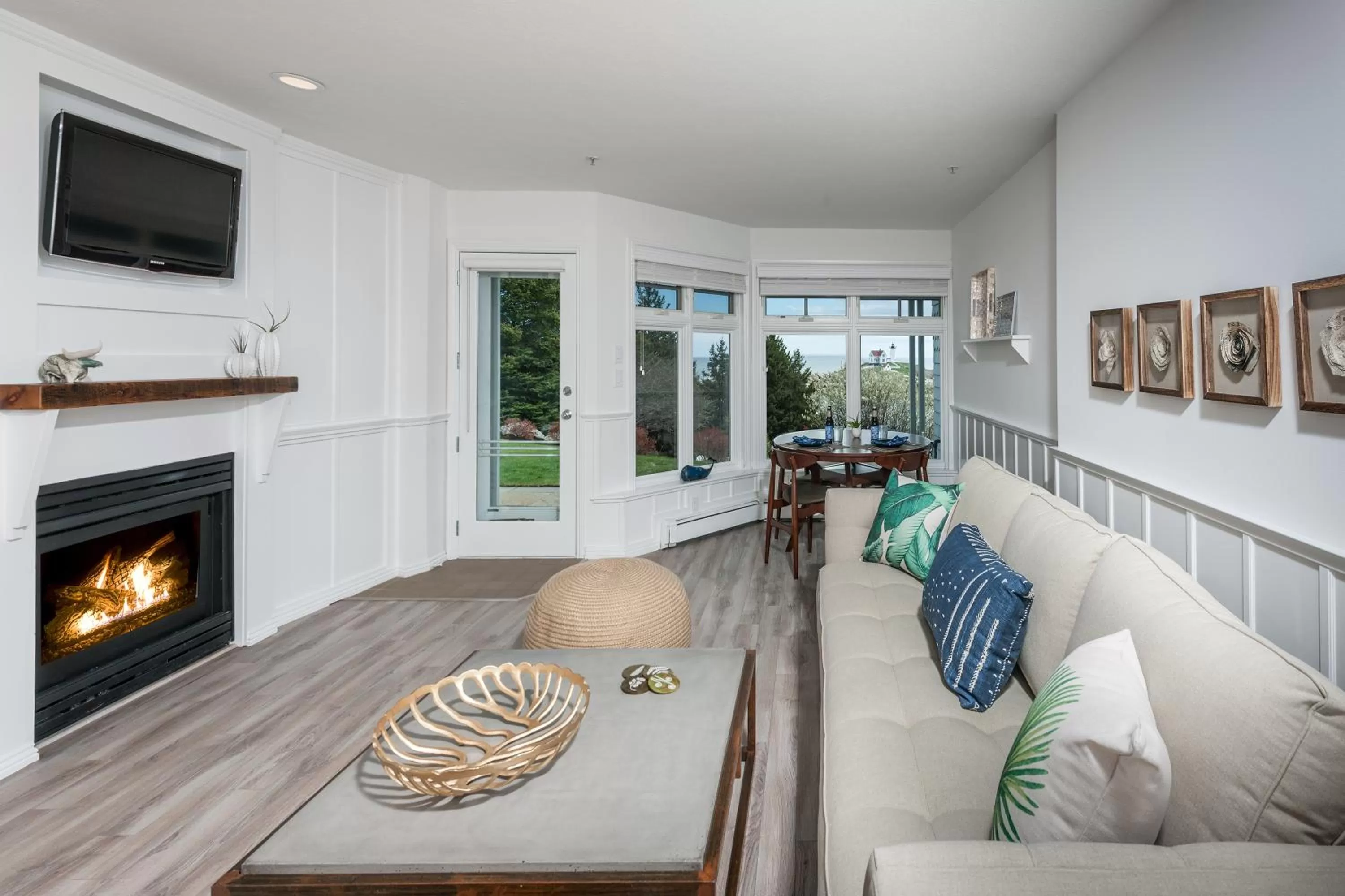 Living room, Seating Area in ViewPoint Hotel
