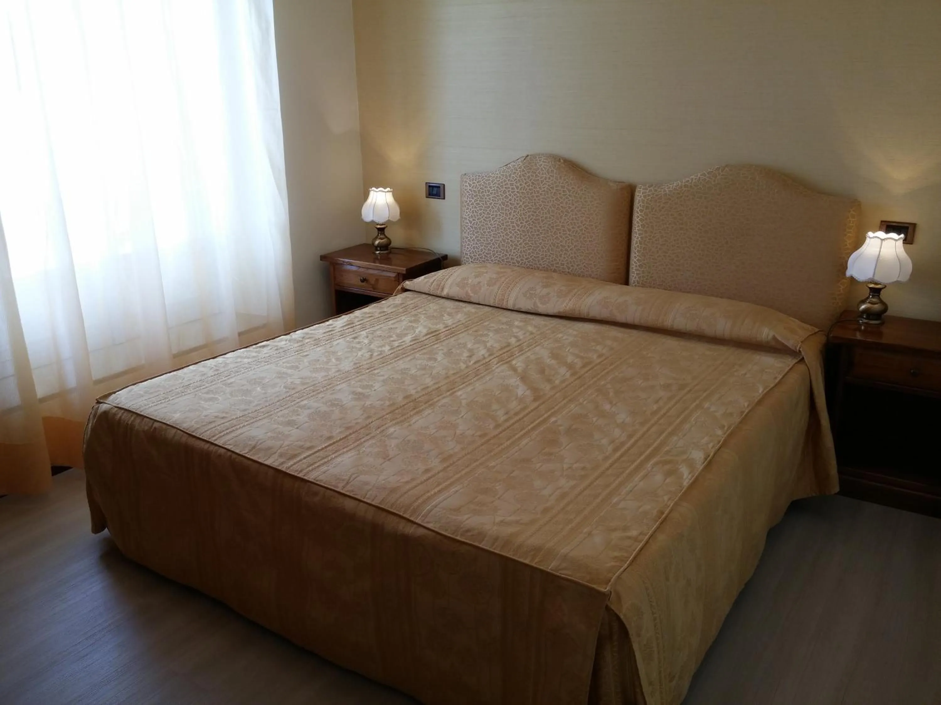 Photo of the whole room, Bed in Hotel Riviera