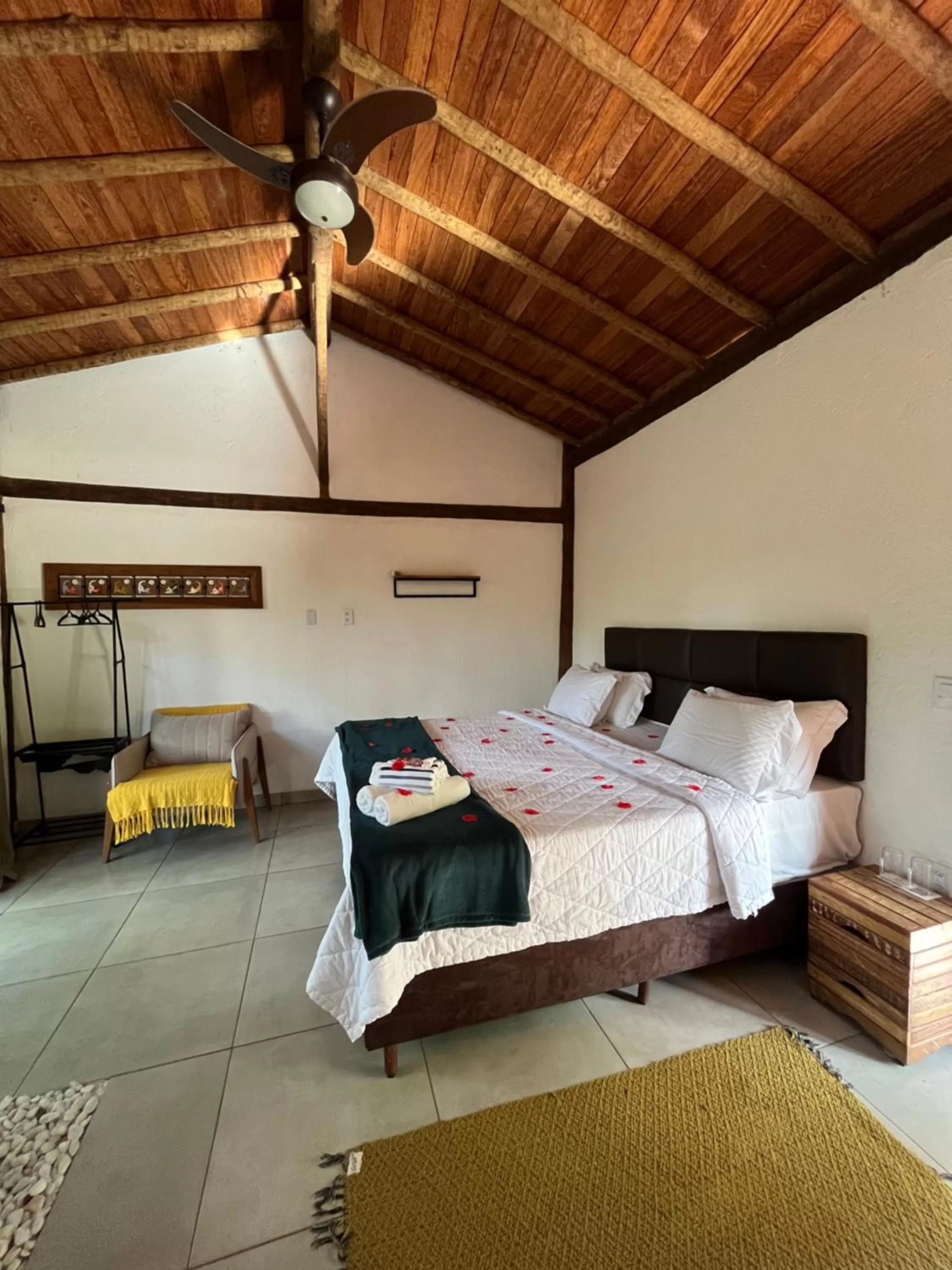 Bed in A Mi Manera Bistro, Pousada e Cervejaria Artesanal!