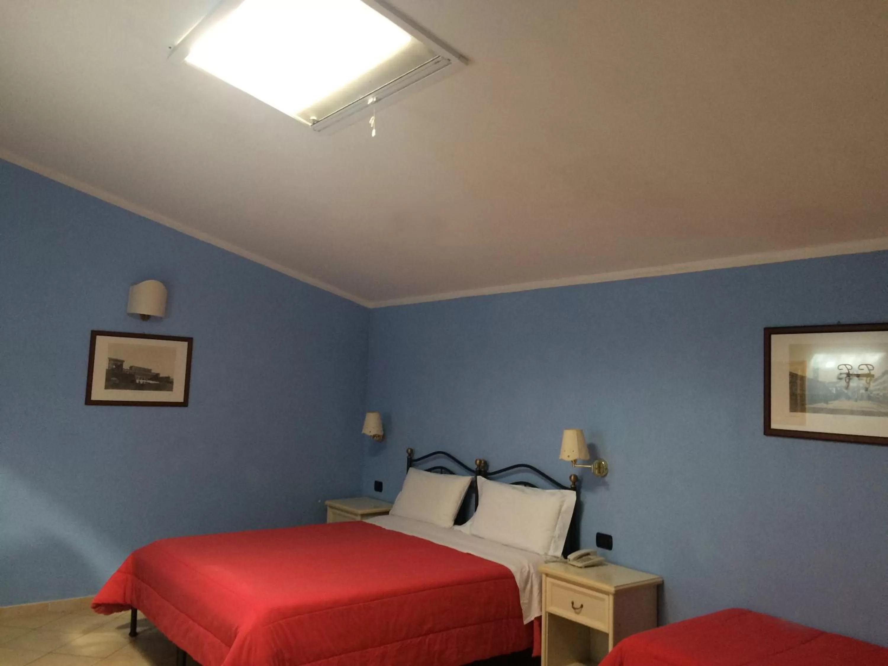 Photo of the whole room, Bed in Hotel Relais Modica