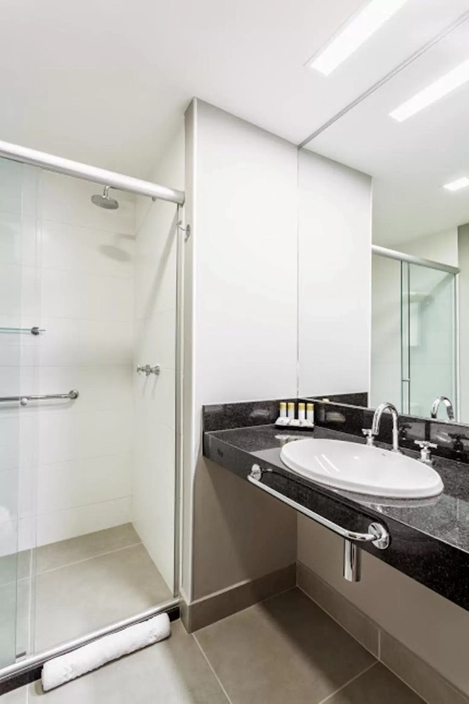 Standard Double Room in Hotel Vivenzo Savassi Belo Horizonte