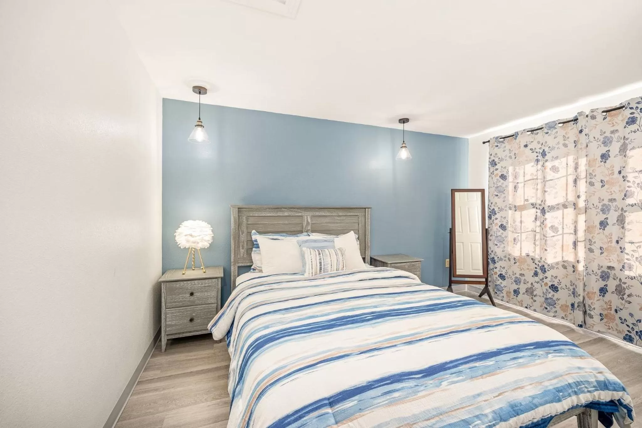 Bedroom, Bed in Founder's Brook Motel and Suites