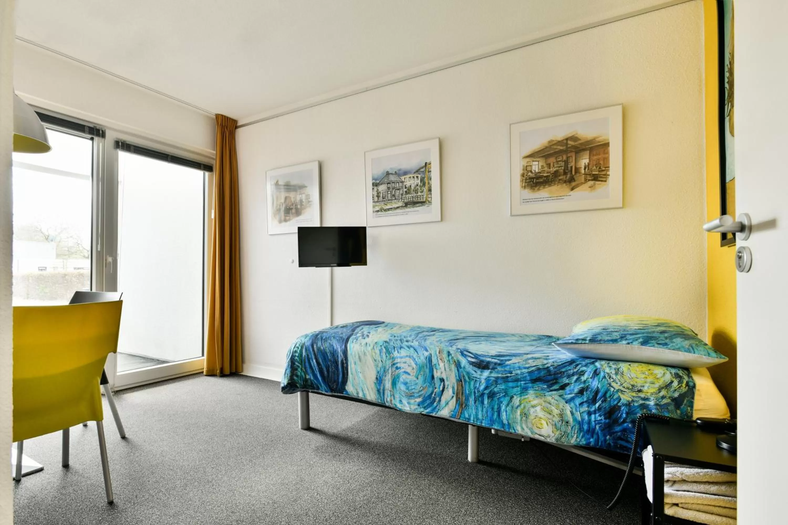 TV and multimedia, Bed in BEDbijPET