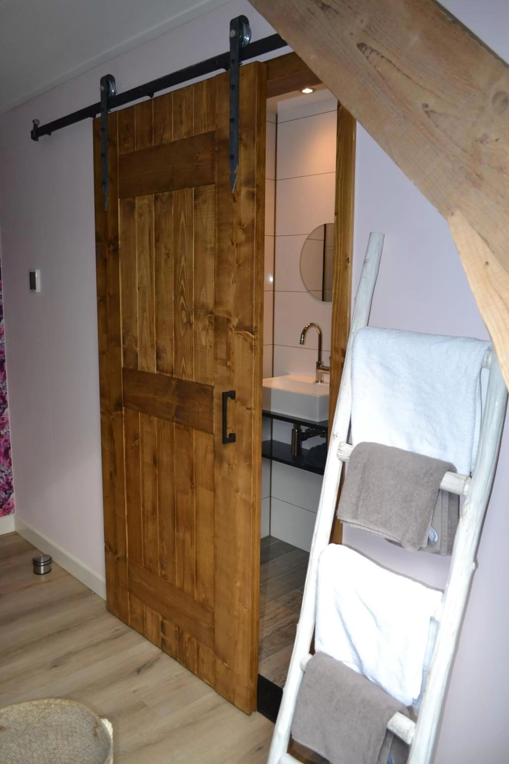 Bathroom, Bed in Bed & Breakfast aan de Beek