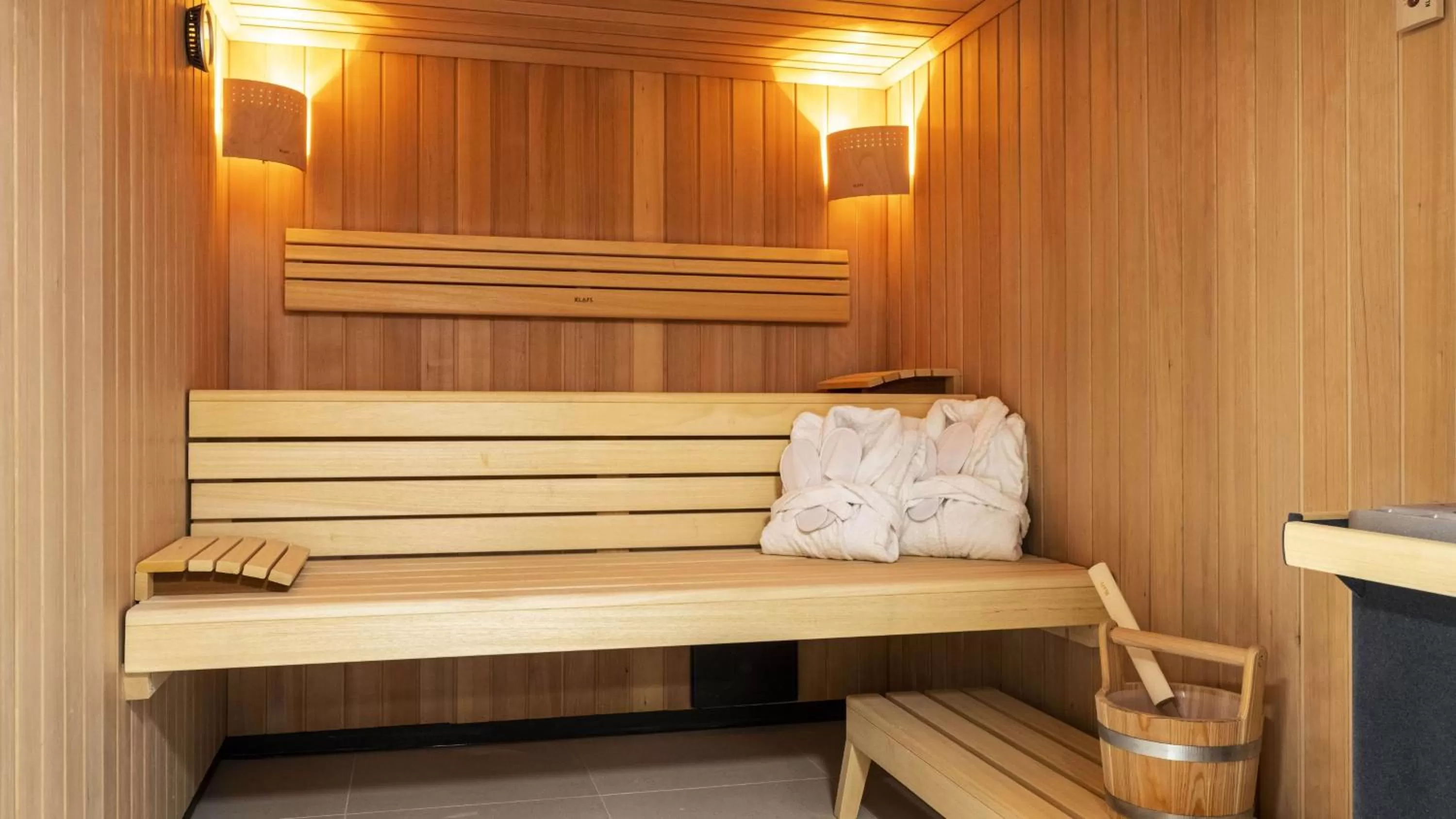 Fitness centre/facilities in Crowne Plaza - Nice - Grand Arenas by IHG