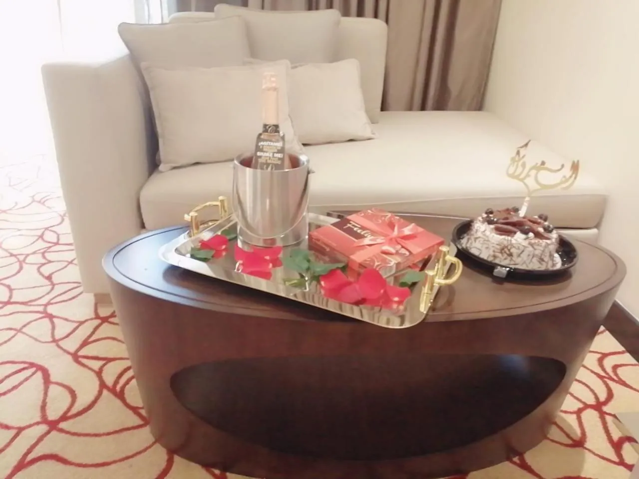 Food and drinks in Levatio Hotel Muscat