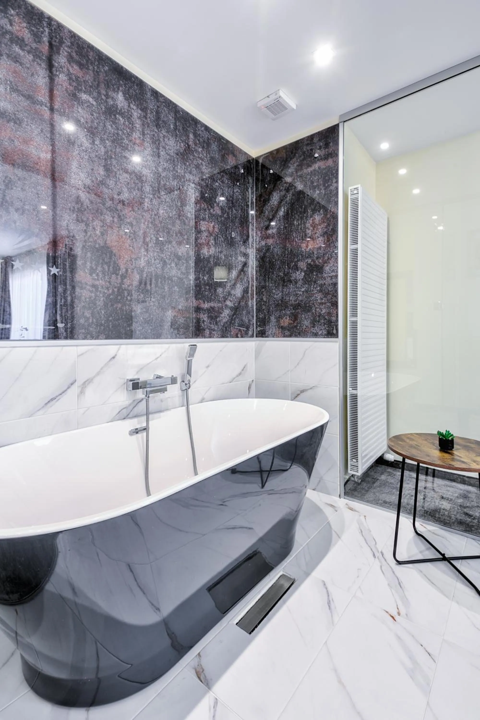 Bath in Golden Time Hotel