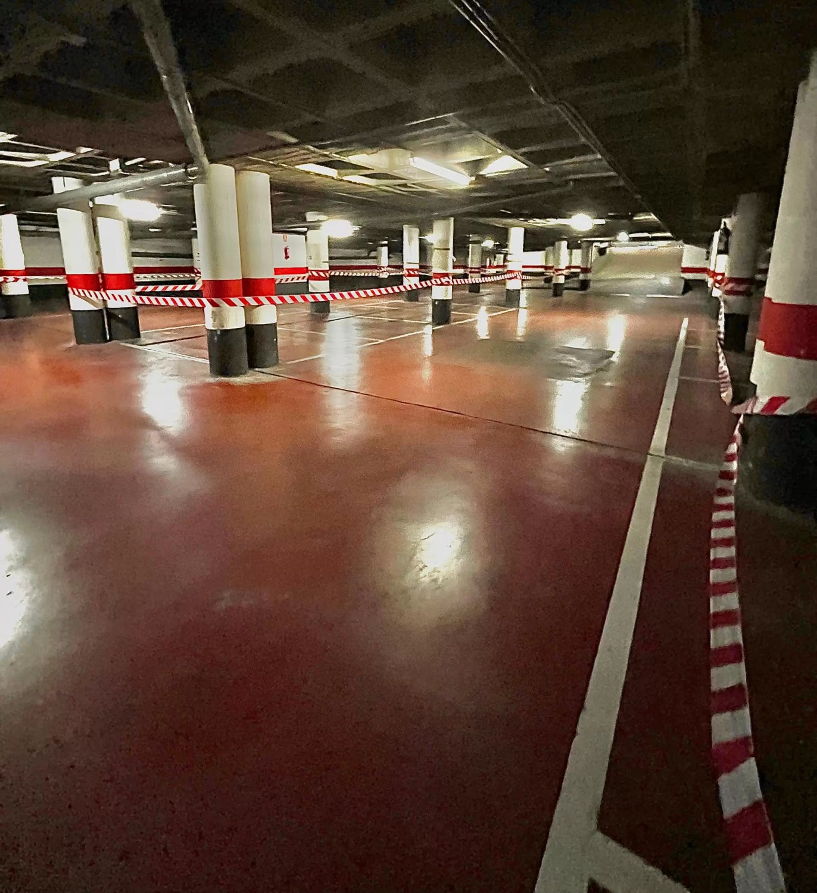 Parking in VTZ The Orus Factory Hotel - Parking Muy Económico