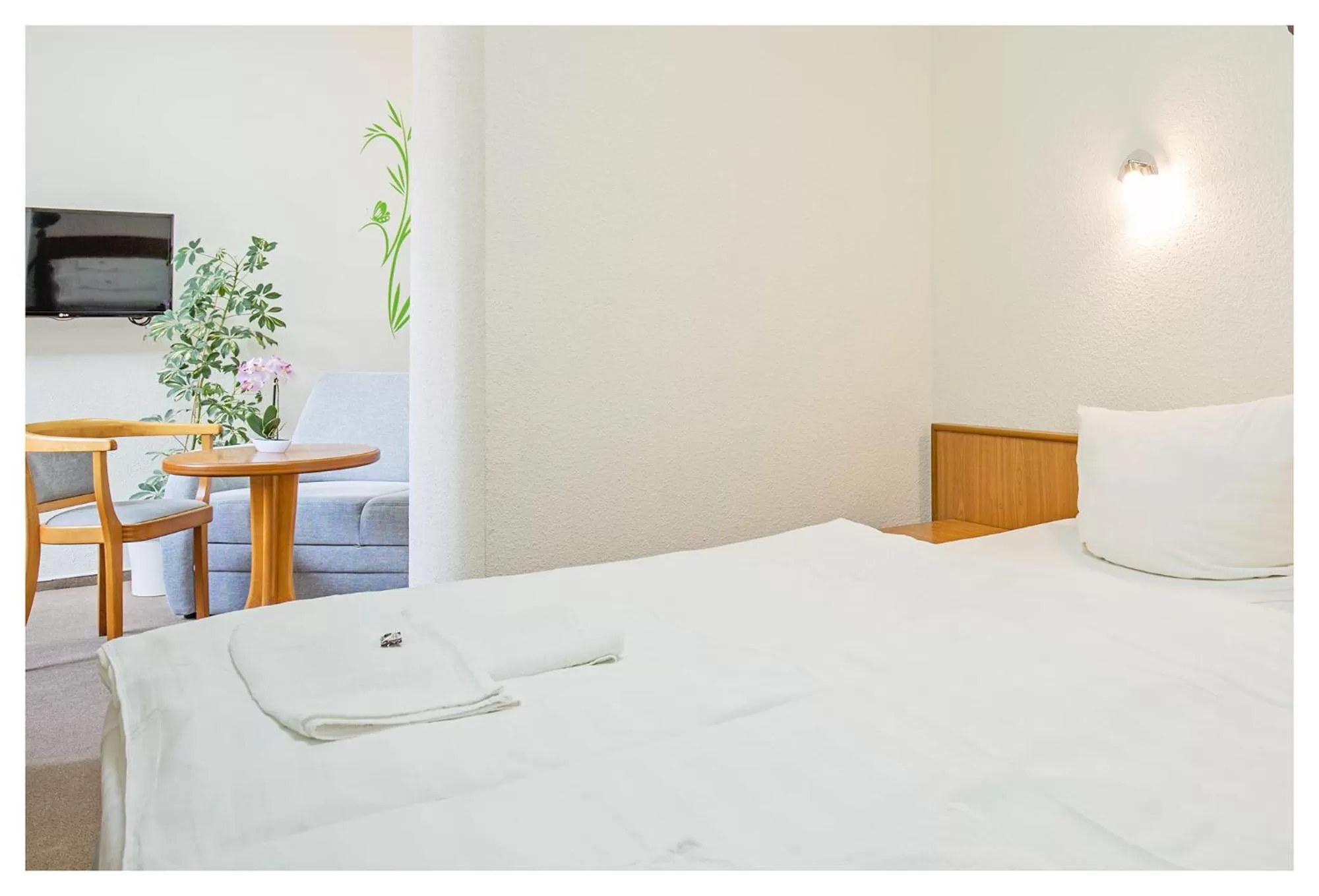 Bed in Hotel & Restaurant Hähnel