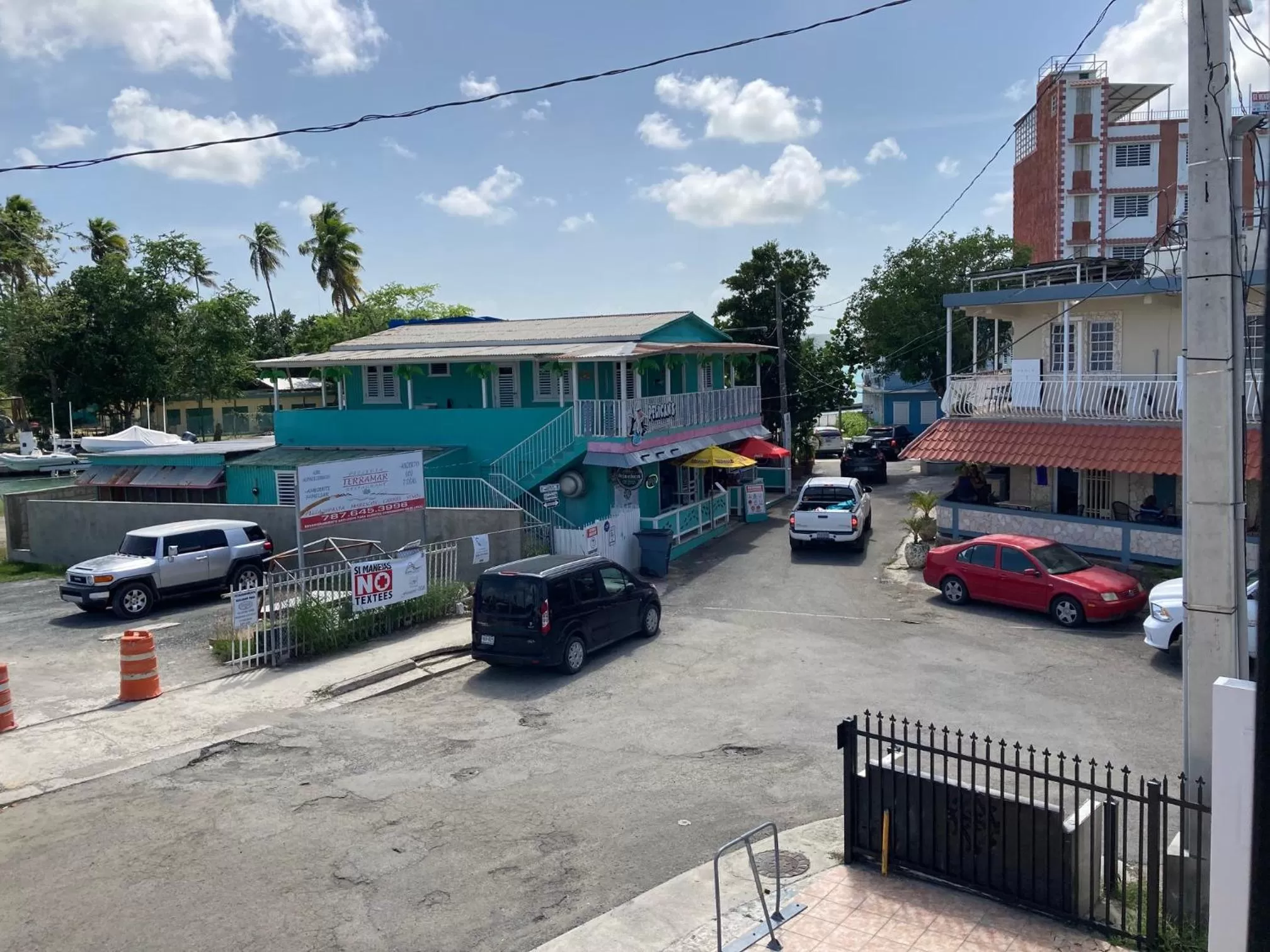Deluxe Double or Twin Room with Balcony in Wild Flowers Rooms