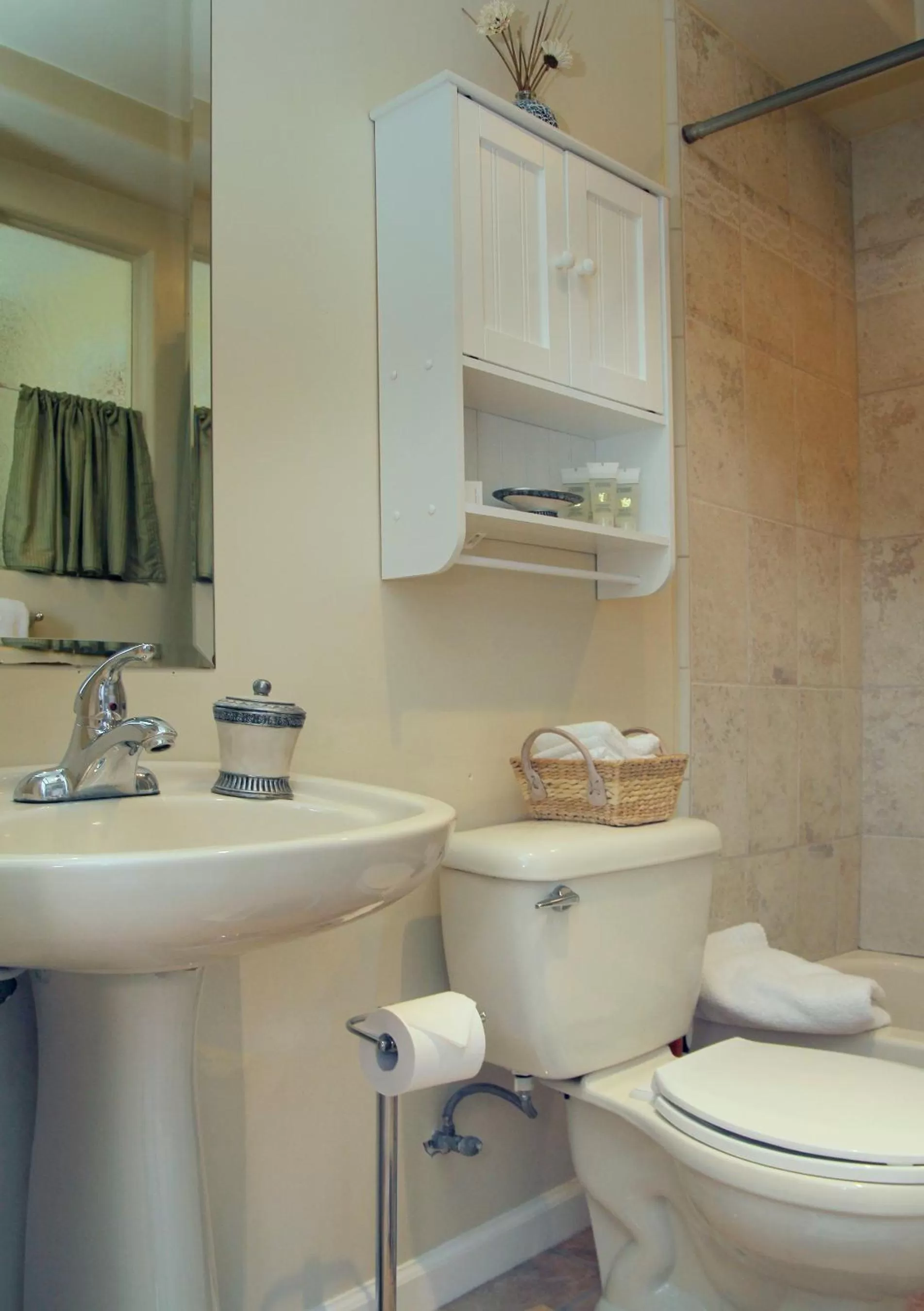 Bathroom in Bella Vista Bed and Breakfast