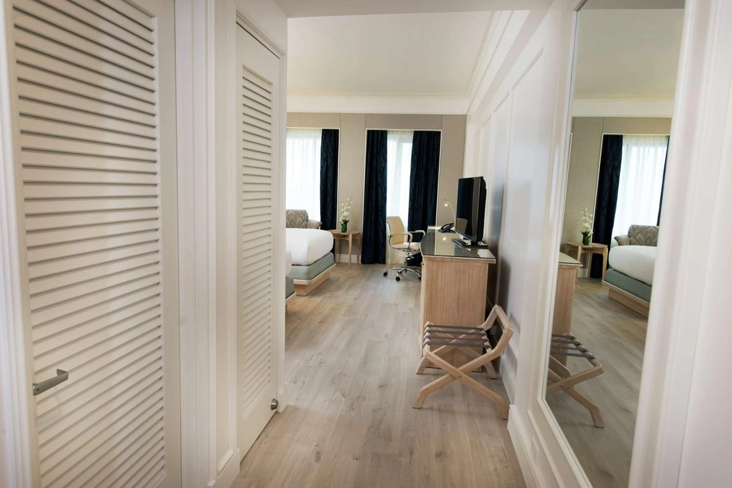 Bedroom in Hilton Colon Guayaquil Hotel