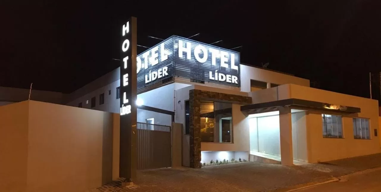 Lider Hotel