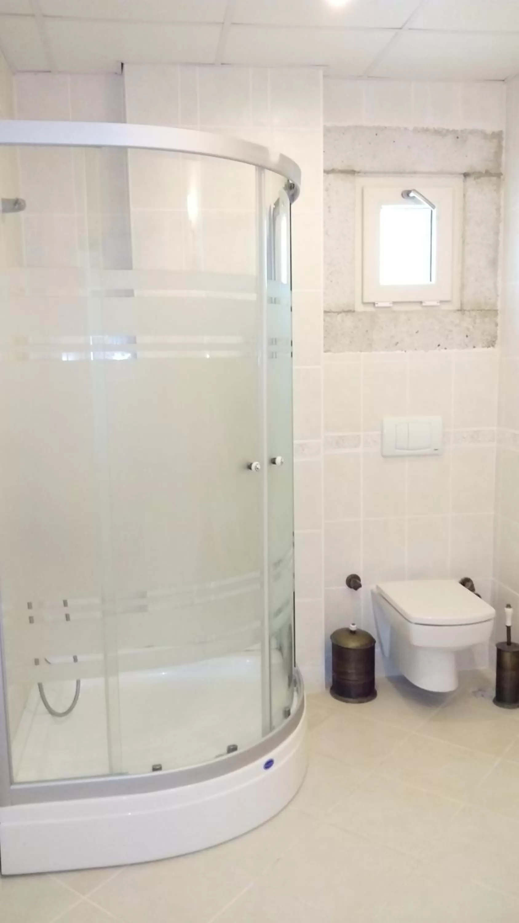 Bathroom in Dolina Hotel