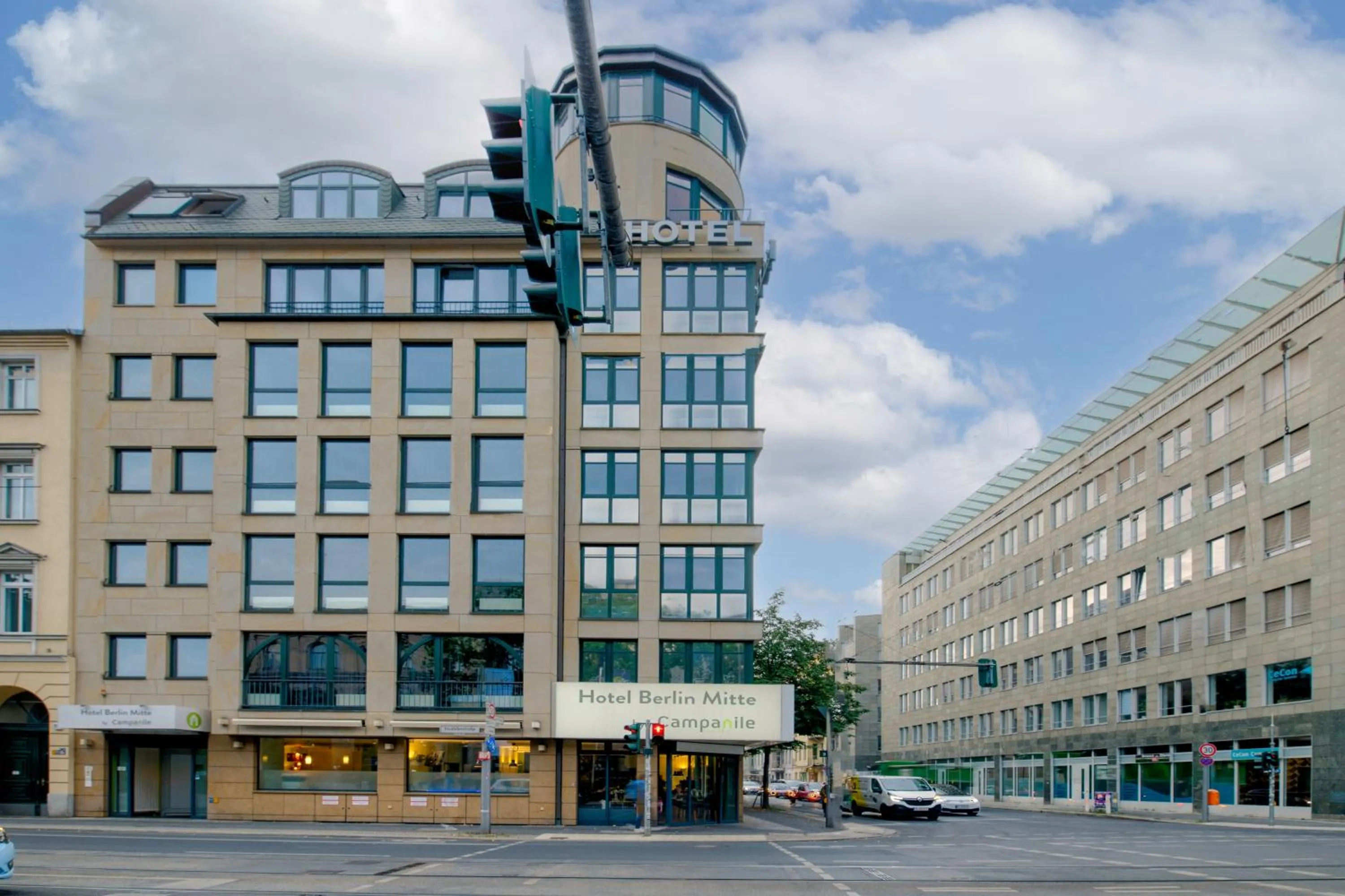 Property building in Hotel Berlin Mitte by Campanile