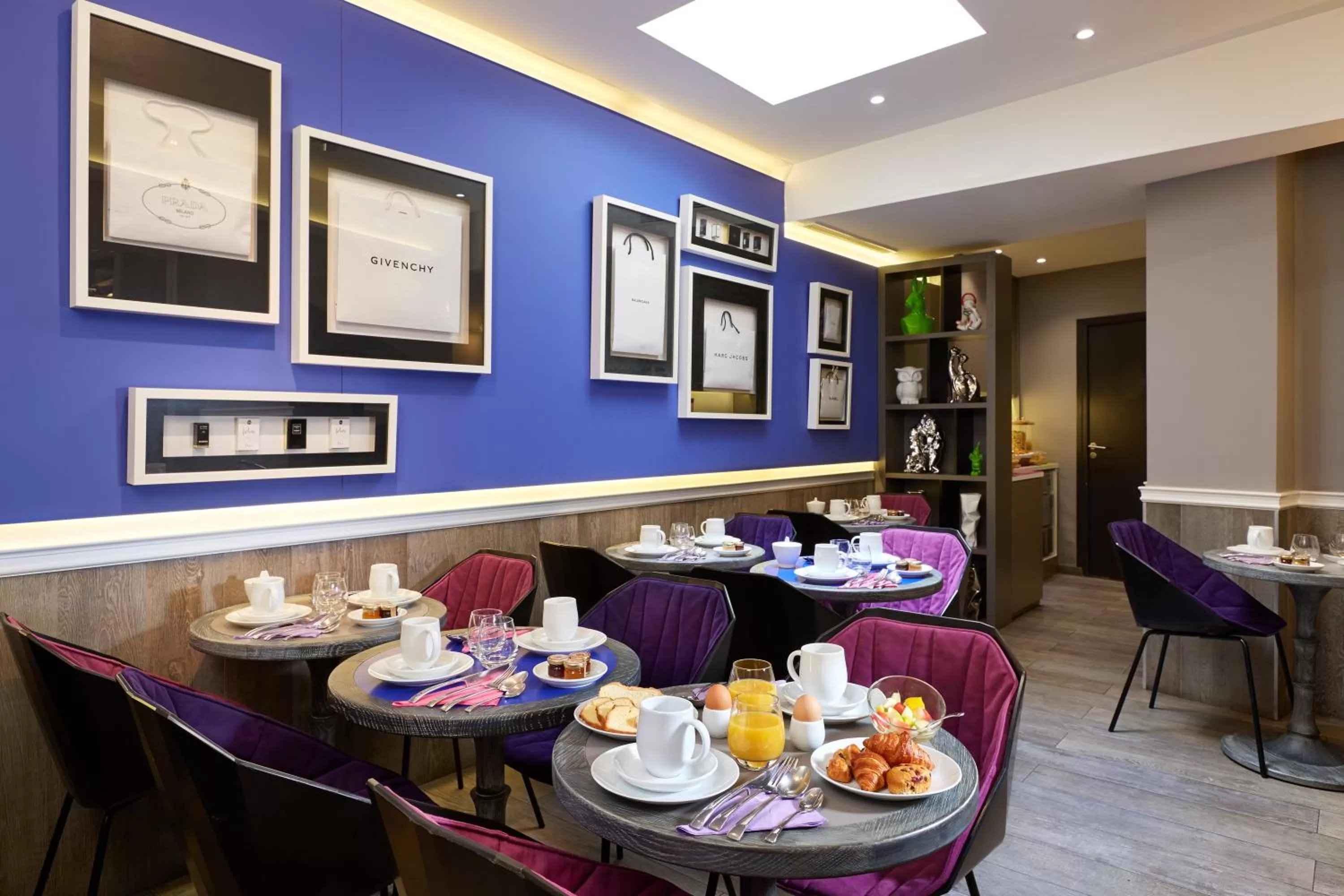 Buffet breakfast in Hotel Antin Trinité