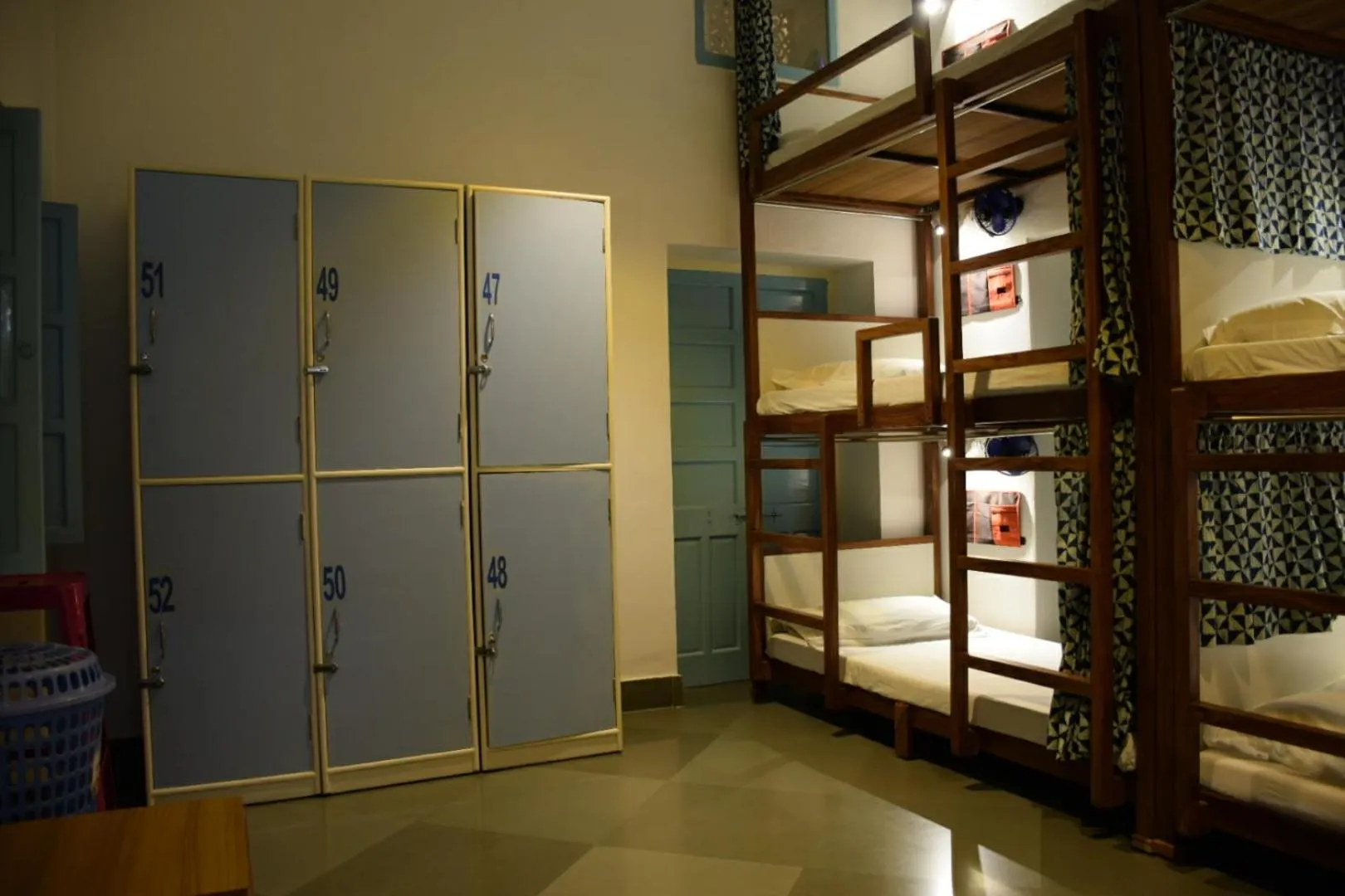 bunk bed, Bed in Jaipur Jantar Hostel