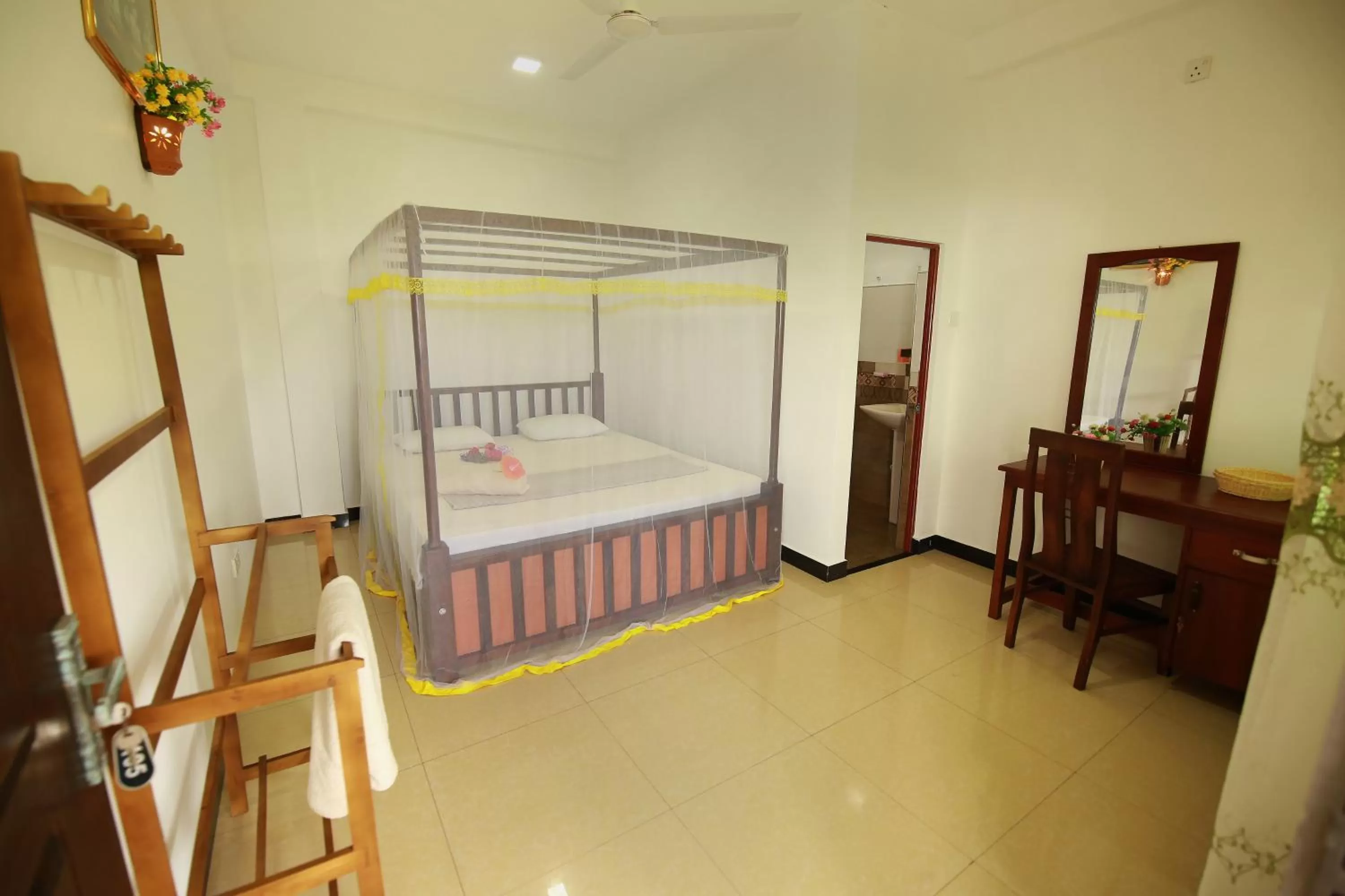 Photo of the whole room, Bunk Bed in New Ocean Vibes