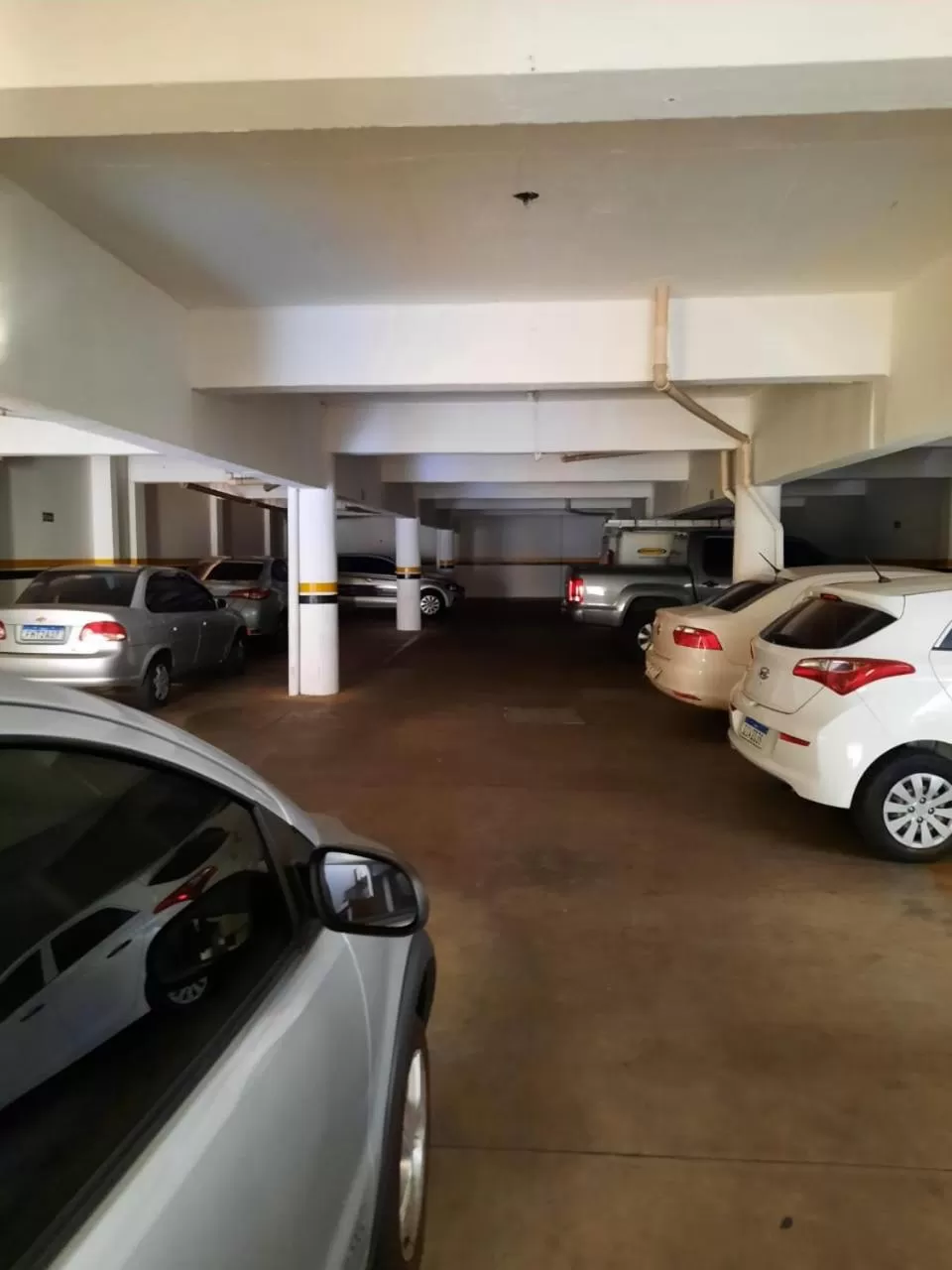 Parking in Hotel Flat Alameda