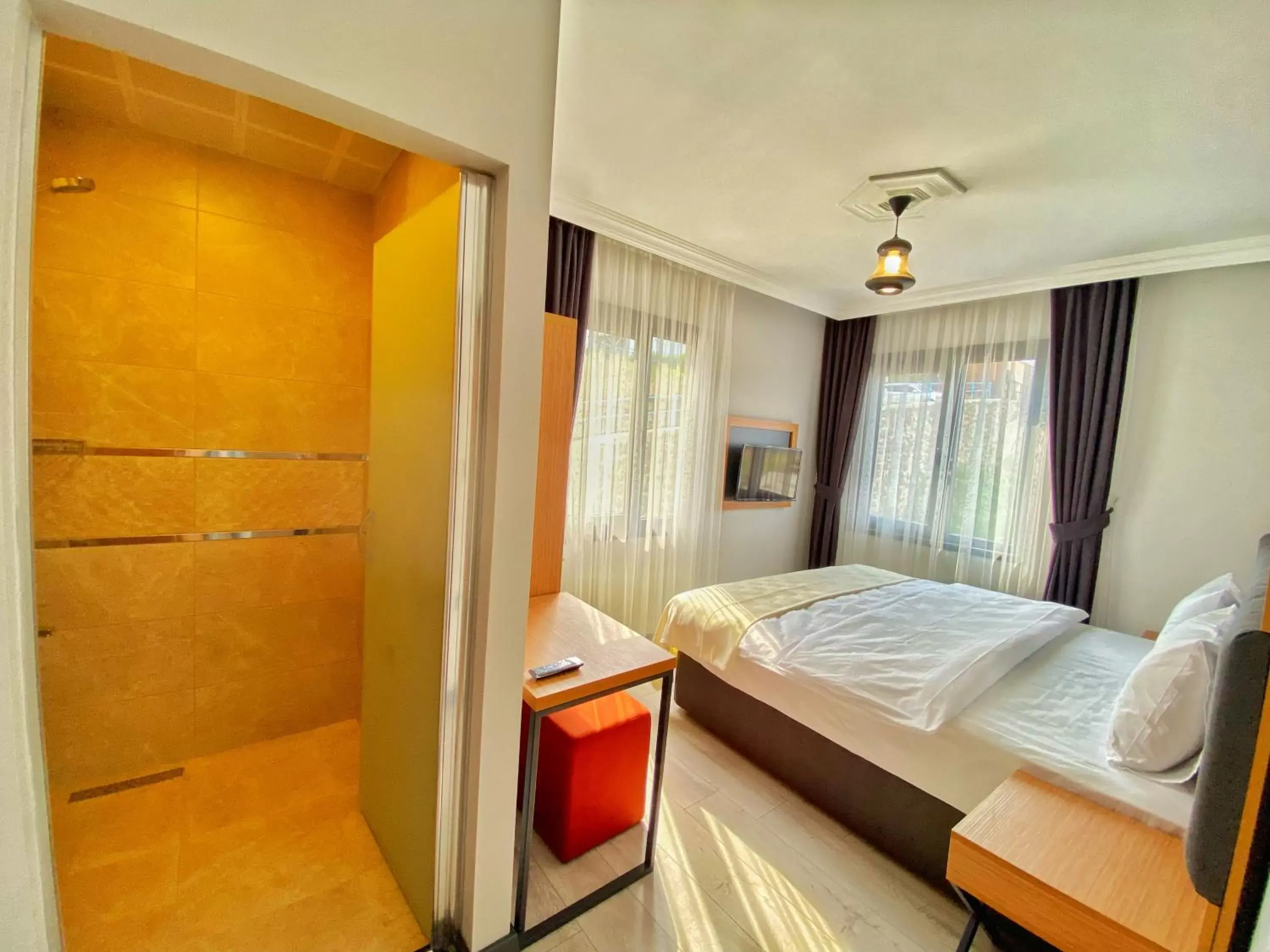 Superior Queen Room with Two Queen Beds in My House Suite Superior Queen Room with Two Queen Beds in My House Suite